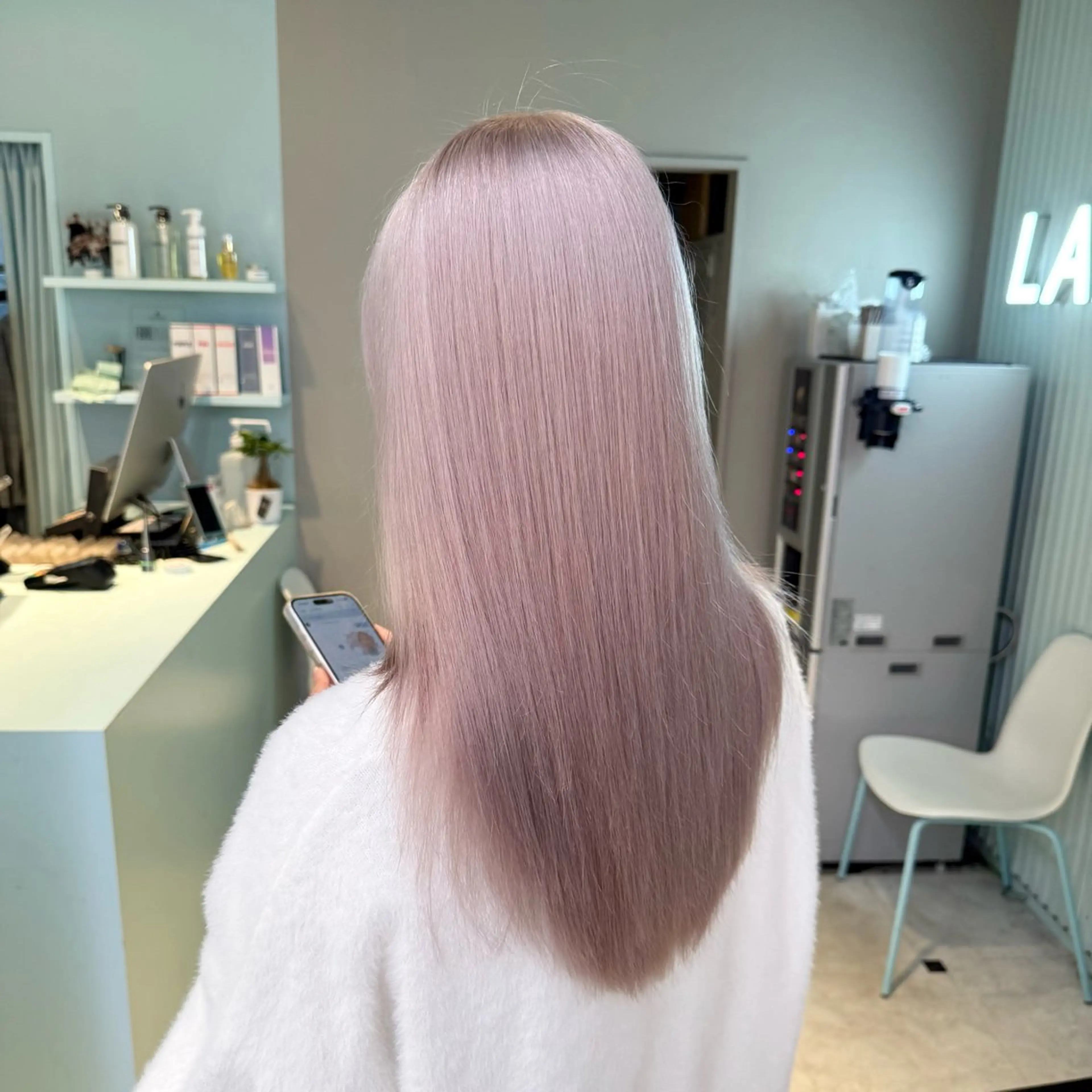 ロング カラー ハイトーン/韓国 レイヤー/るか🎀のヘアスタイル