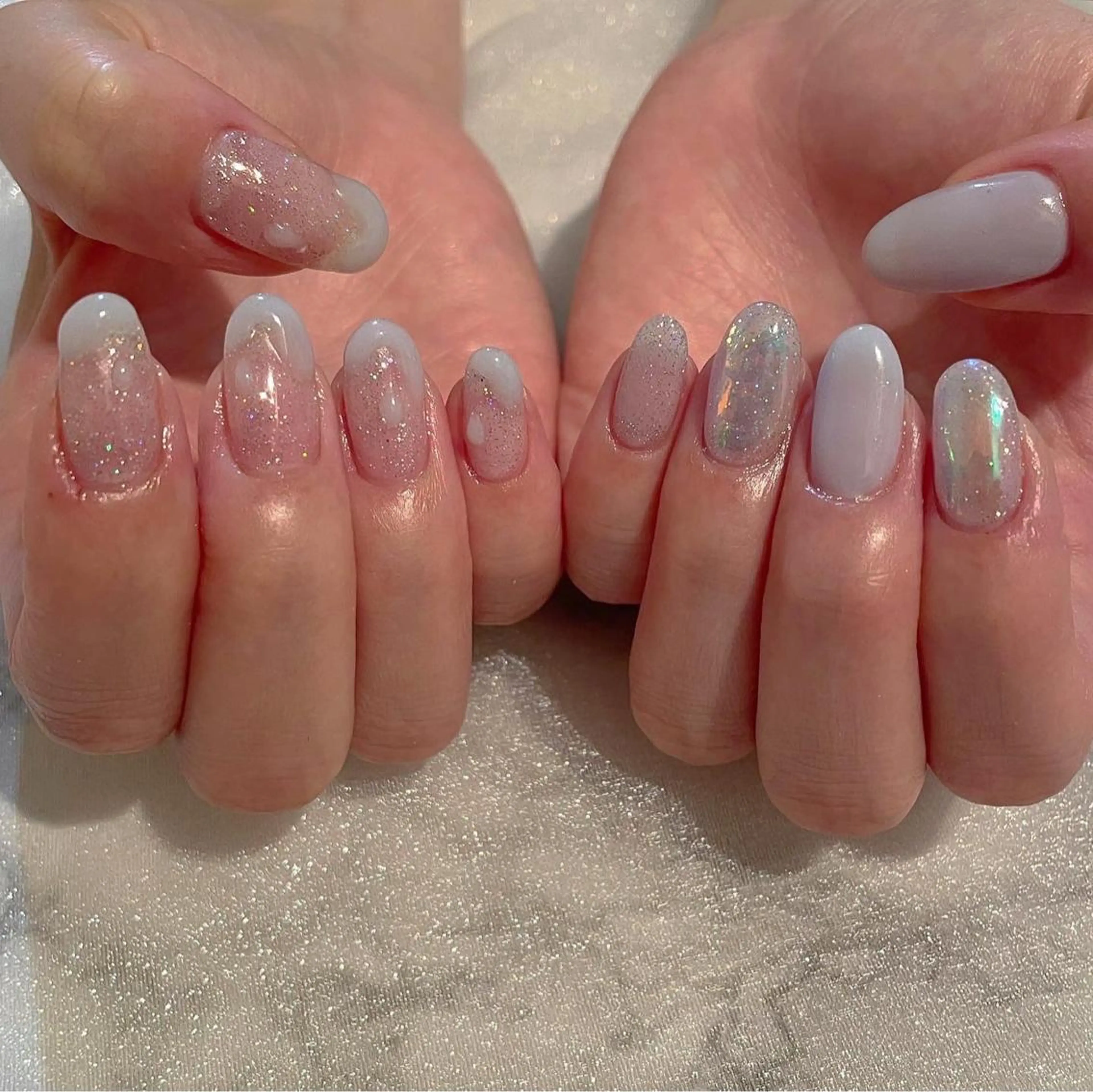ネイル フラッシュネイル 氷ネイル・うるうるネイル ハンドネイル ハンドケア lyly.nail所属・lylynail YUUKAのネイルデザイン