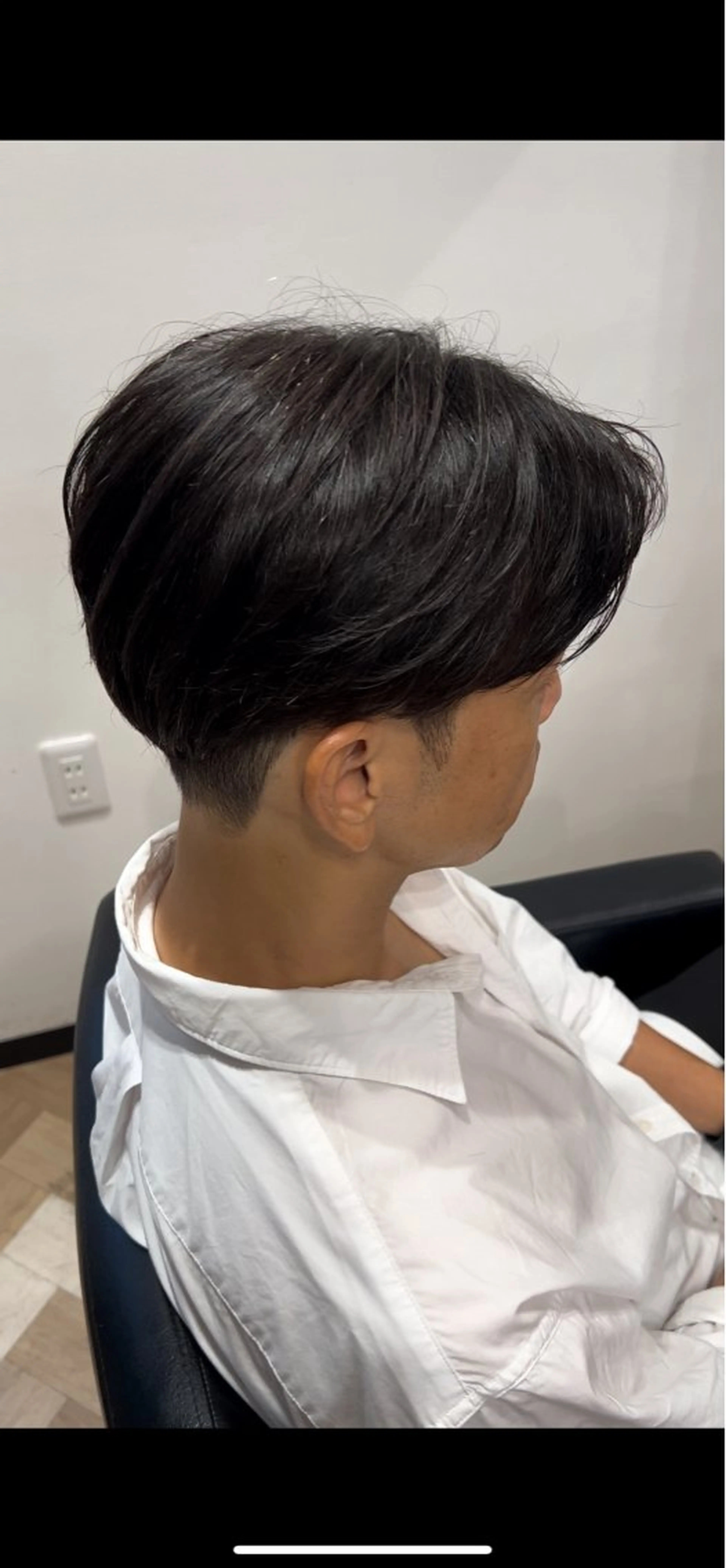 メンズ センターパート 剣持 快吏ARISEのヘアスタイル