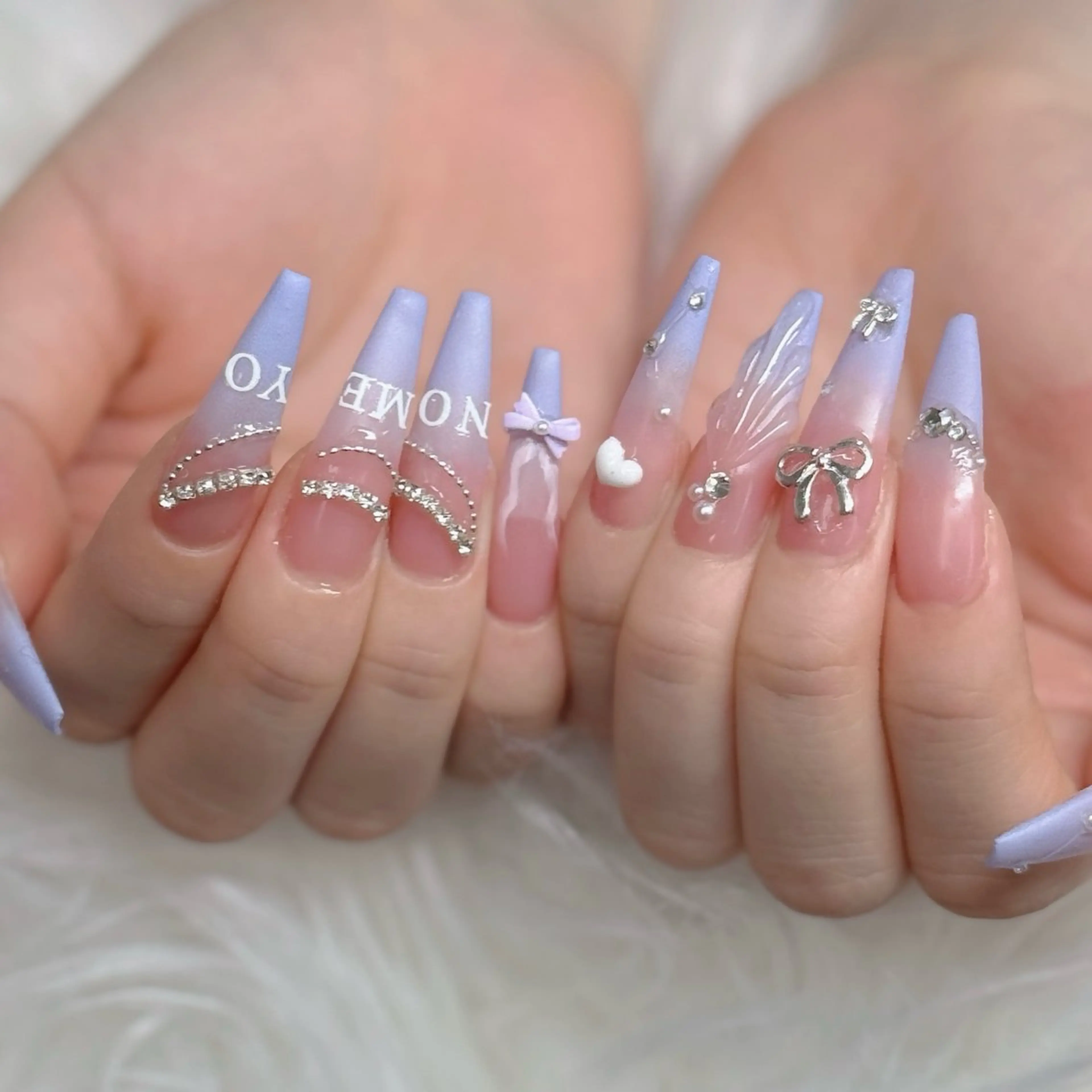 ネイル ロングネイル マグネットネイル リボン 夏ネイル スーパーロングネイル ハンドネイル Hani nailsalonのネイルデザイン