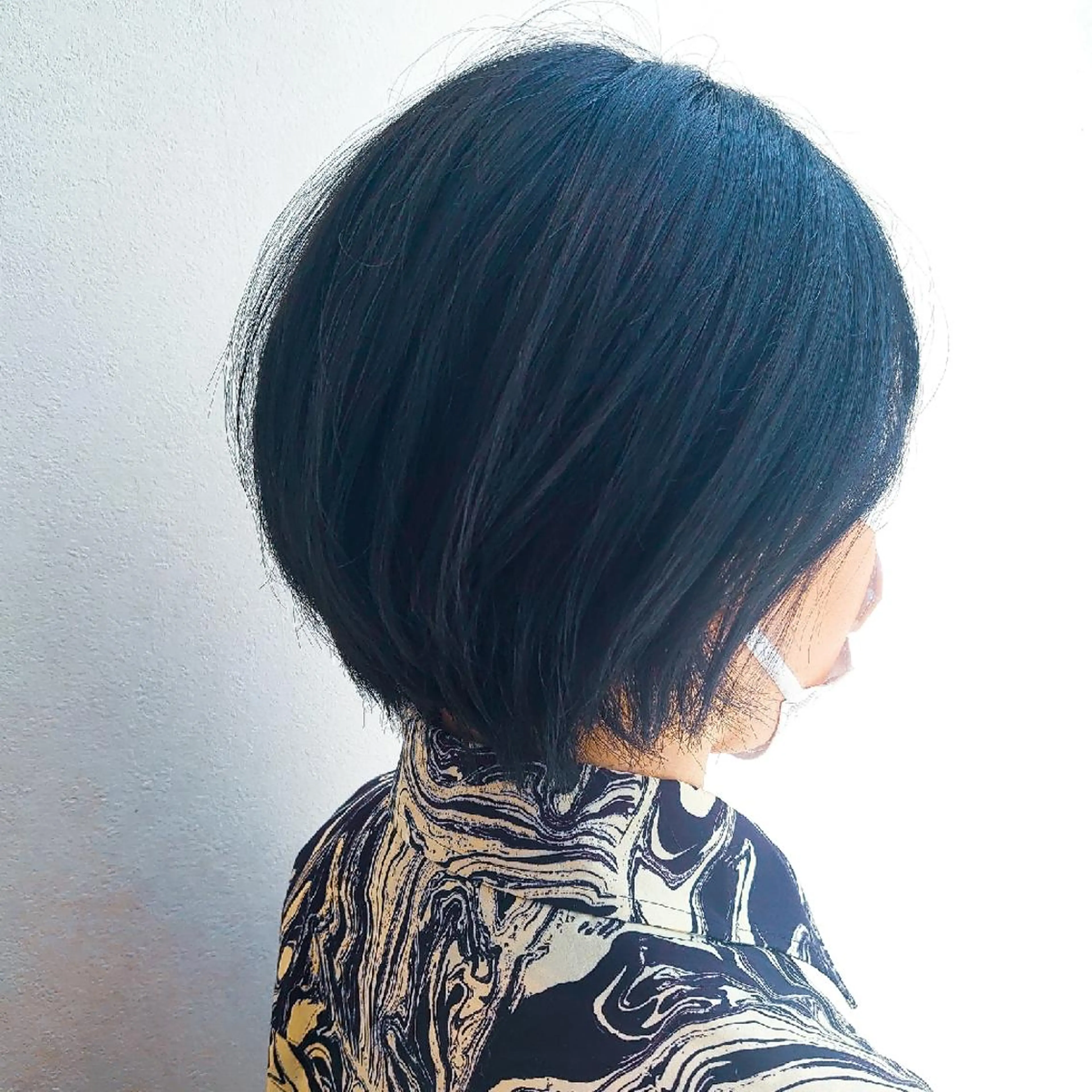 ショート カラー 黒髪 ブルーカラー ブルーブラック カット ヘアカラー トリートメント 髪質改善/ブリーチ 田代 龍我のヘアスタイル