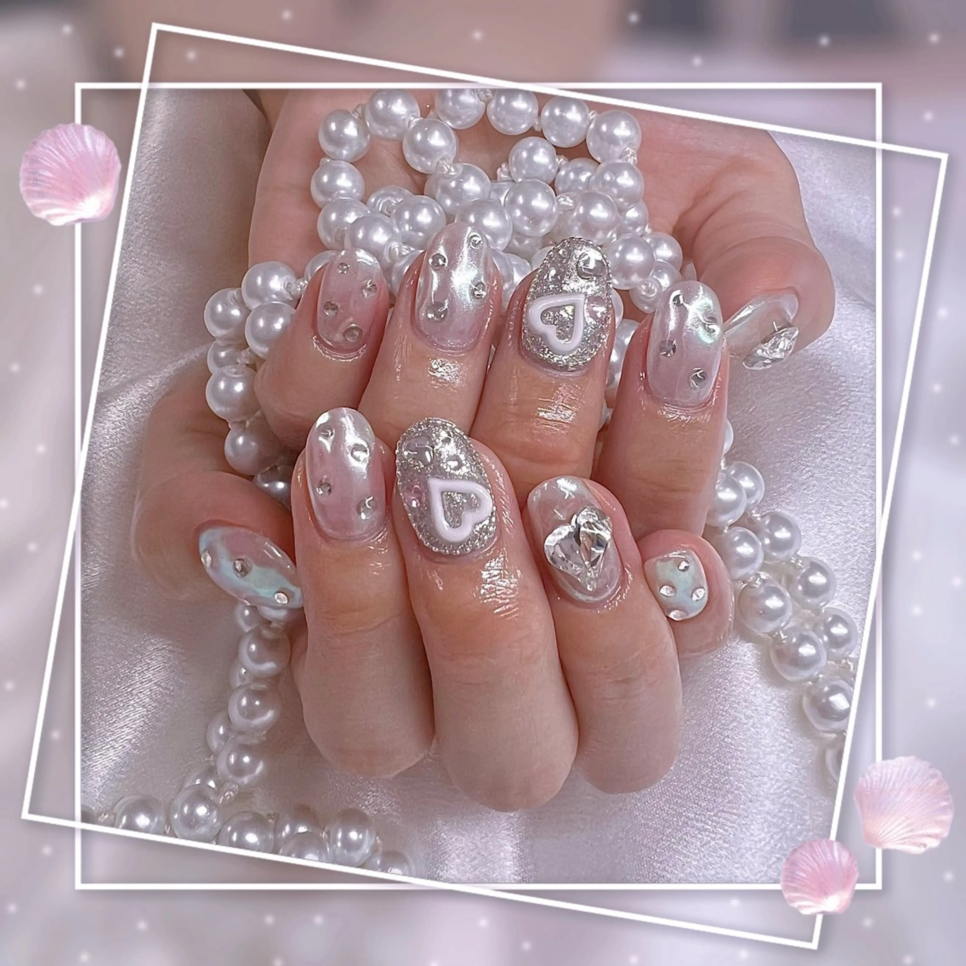 ネイル フレンチネイル グラデーション キラキラネイル 韓国ネイル マグネットネイル Chill Nailsalonのネイルデザイン