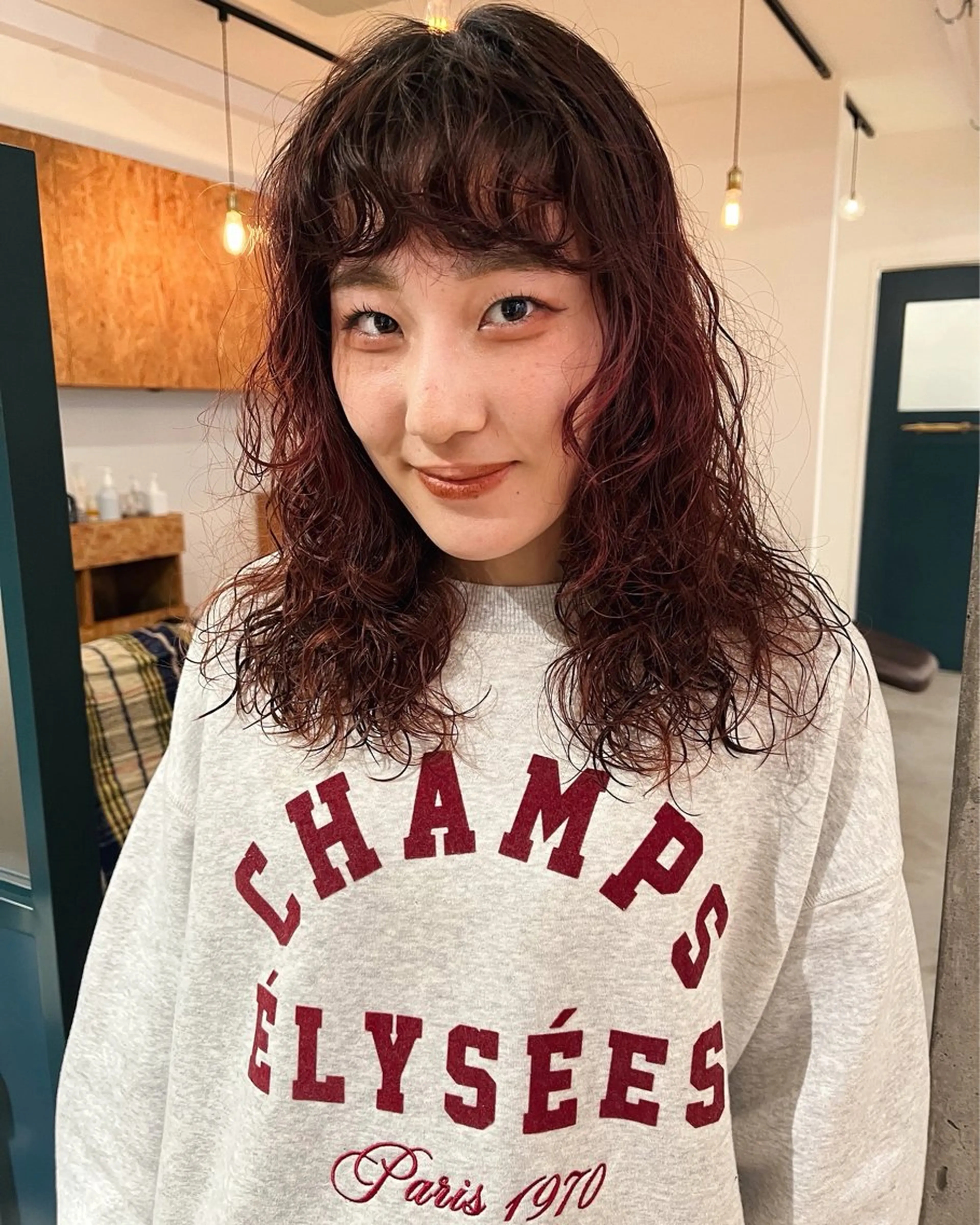 セミロング カラー 暖色・パーマ 🌼クニトウメイのヘアスタイル