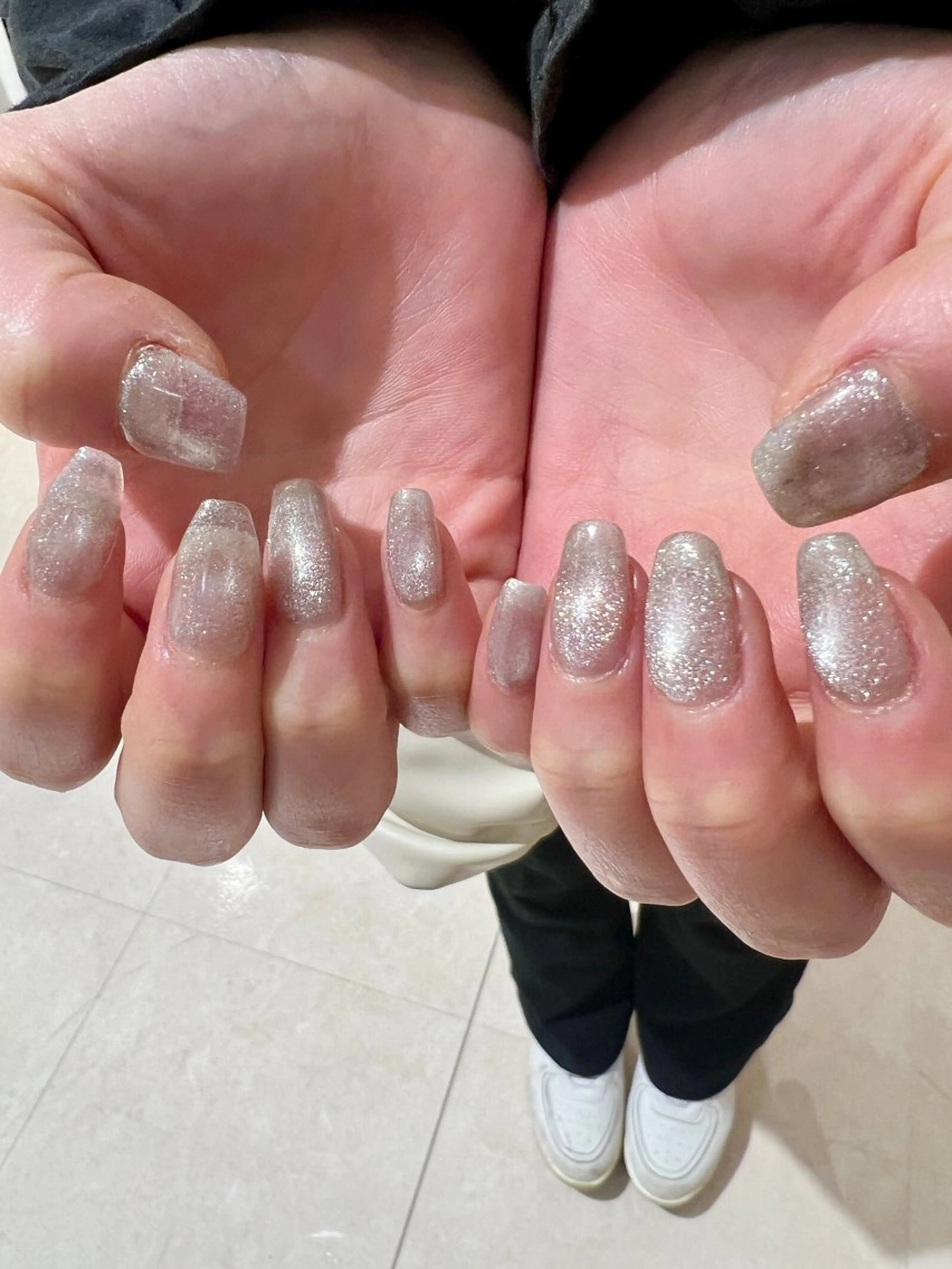 ネイル マグネットネイル マグネットワンカラー ワンカラーネイル ハンドネイル 個性派ニュアンス nuts nail所属・【池袋】nuts nail　なつみのネイルデザイン