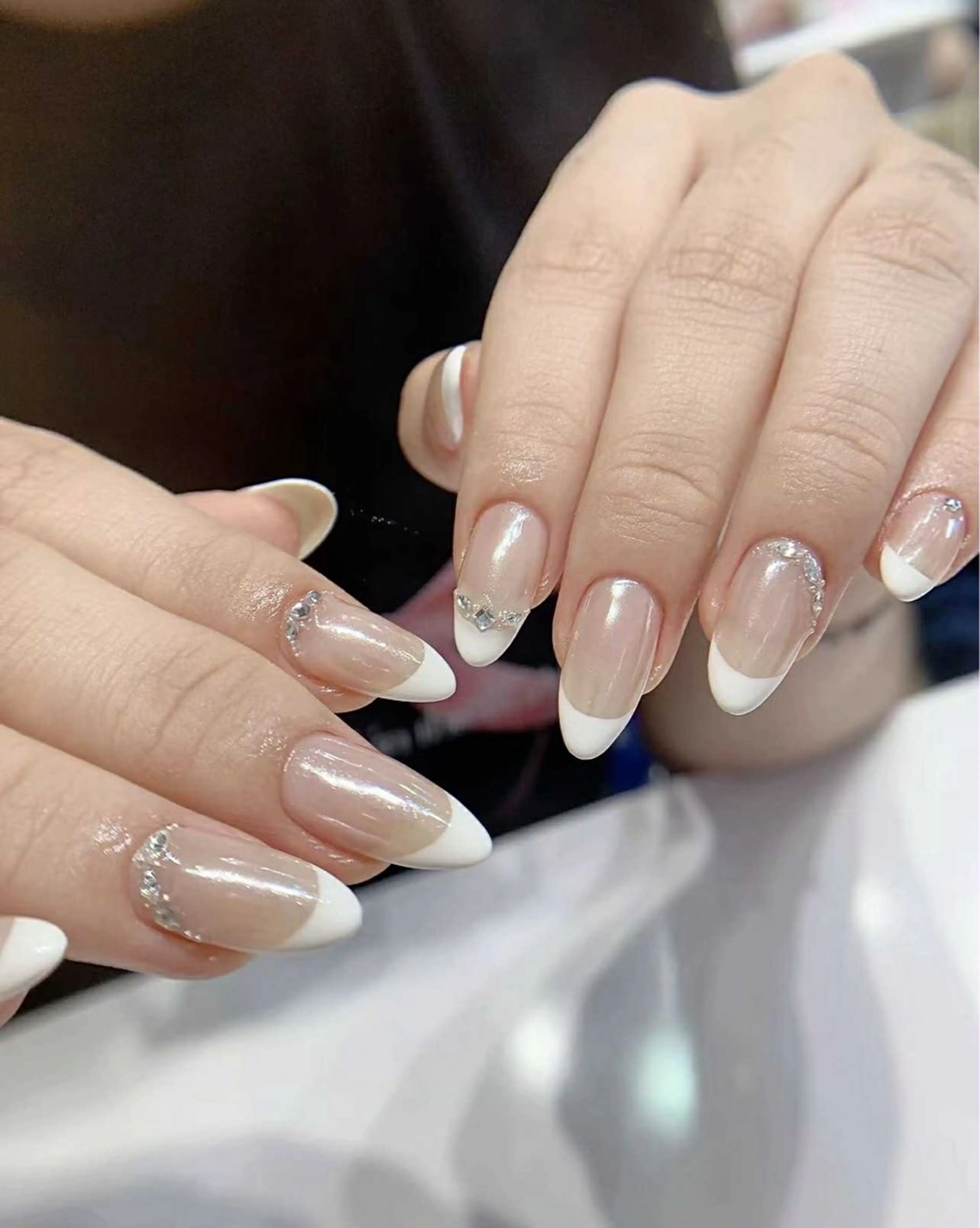 ミディアム 28nails -hangのネイルデザイン