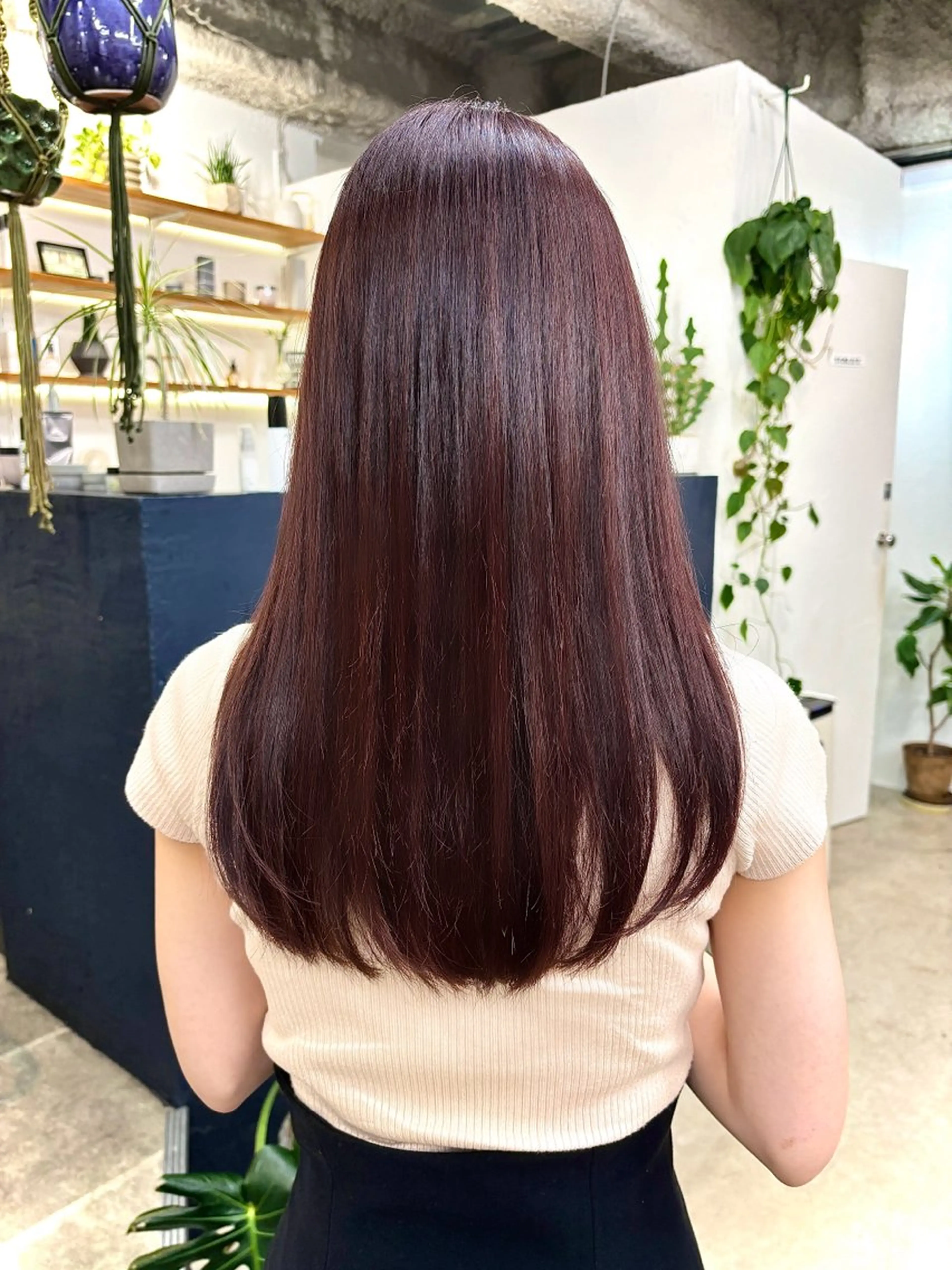 セミロング カラー ブリーチ ブラウンカラー カシス 透明感カラー ラベンダーカラー ヘアカラー 暖色カラー/天神/ ヘイマサクラのヘアスタイル