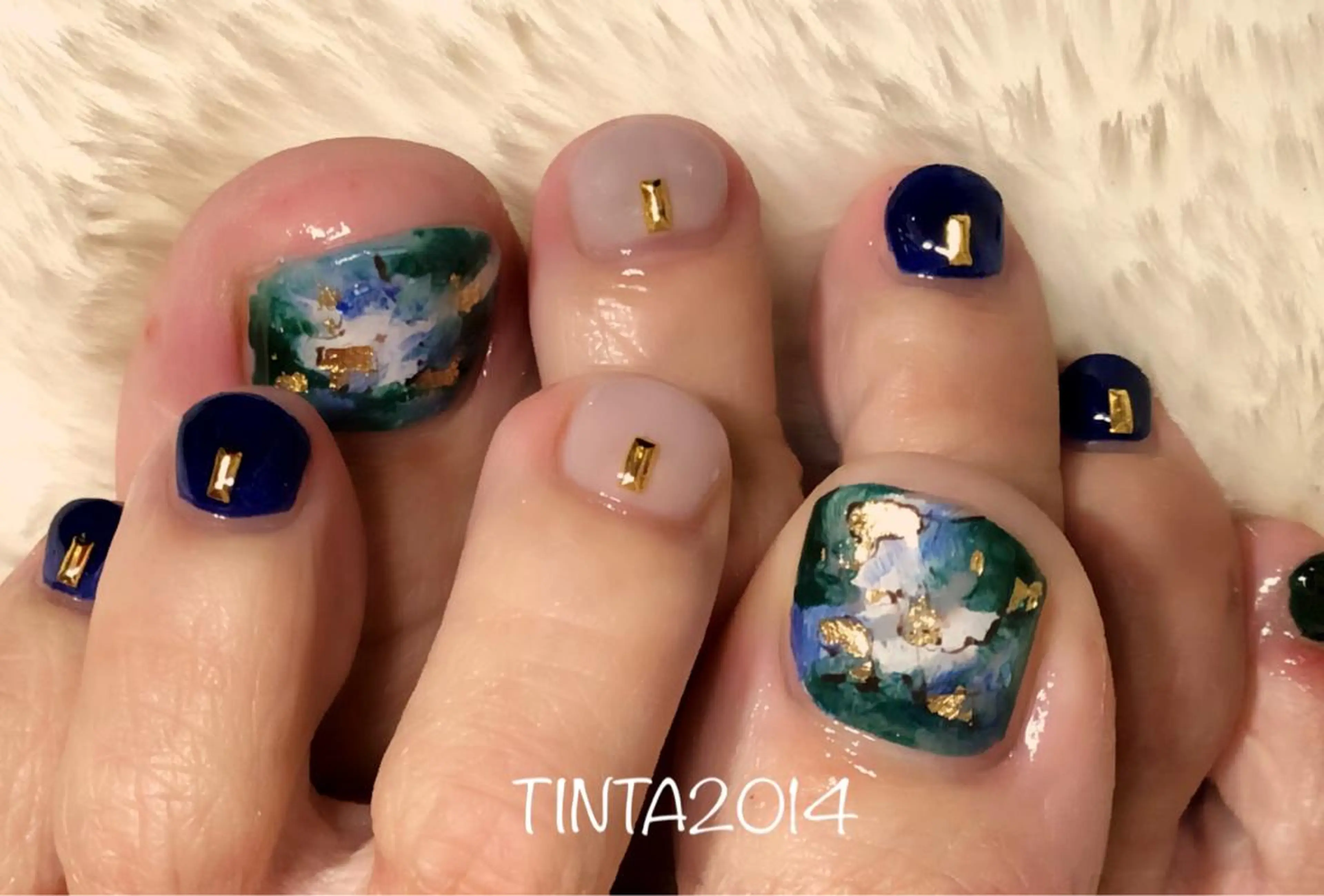 ネイル フットネイル ニュアンスネイル ネイルサロン ティンタ所属・馬場 典子のネイルデザイン