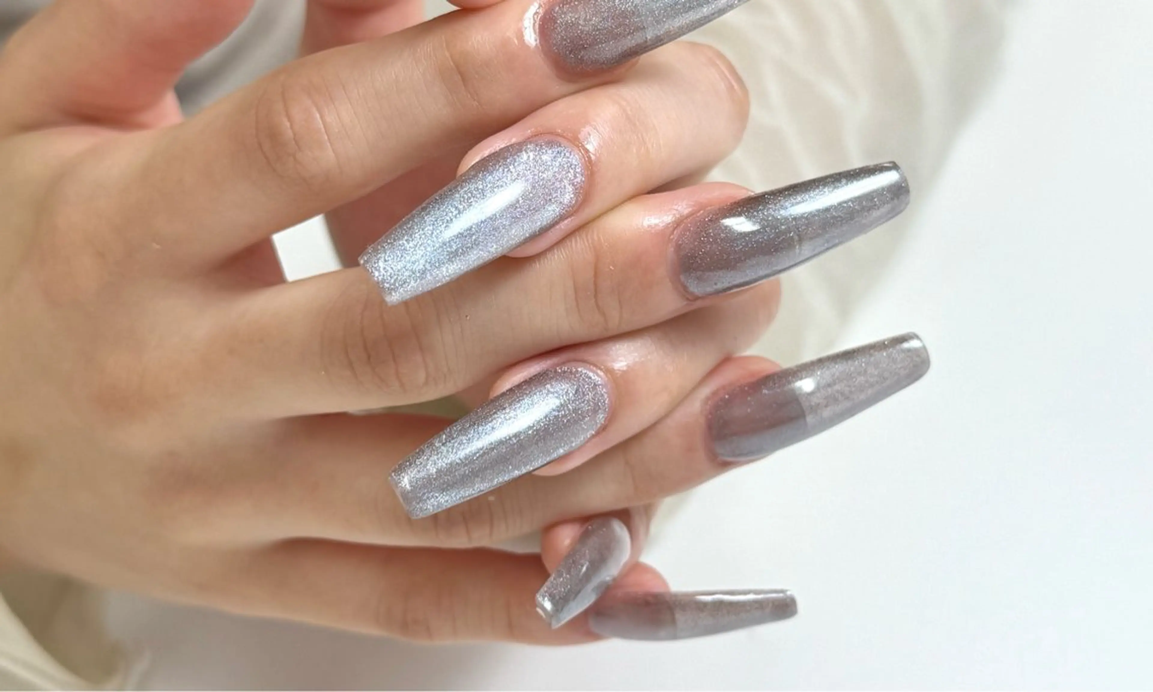 ネイル ハンドネイル ハンドケア ONIKA Nail 青山通り店所属・ONIKA Nail 表参道A4🦋2分のネイルデザイン