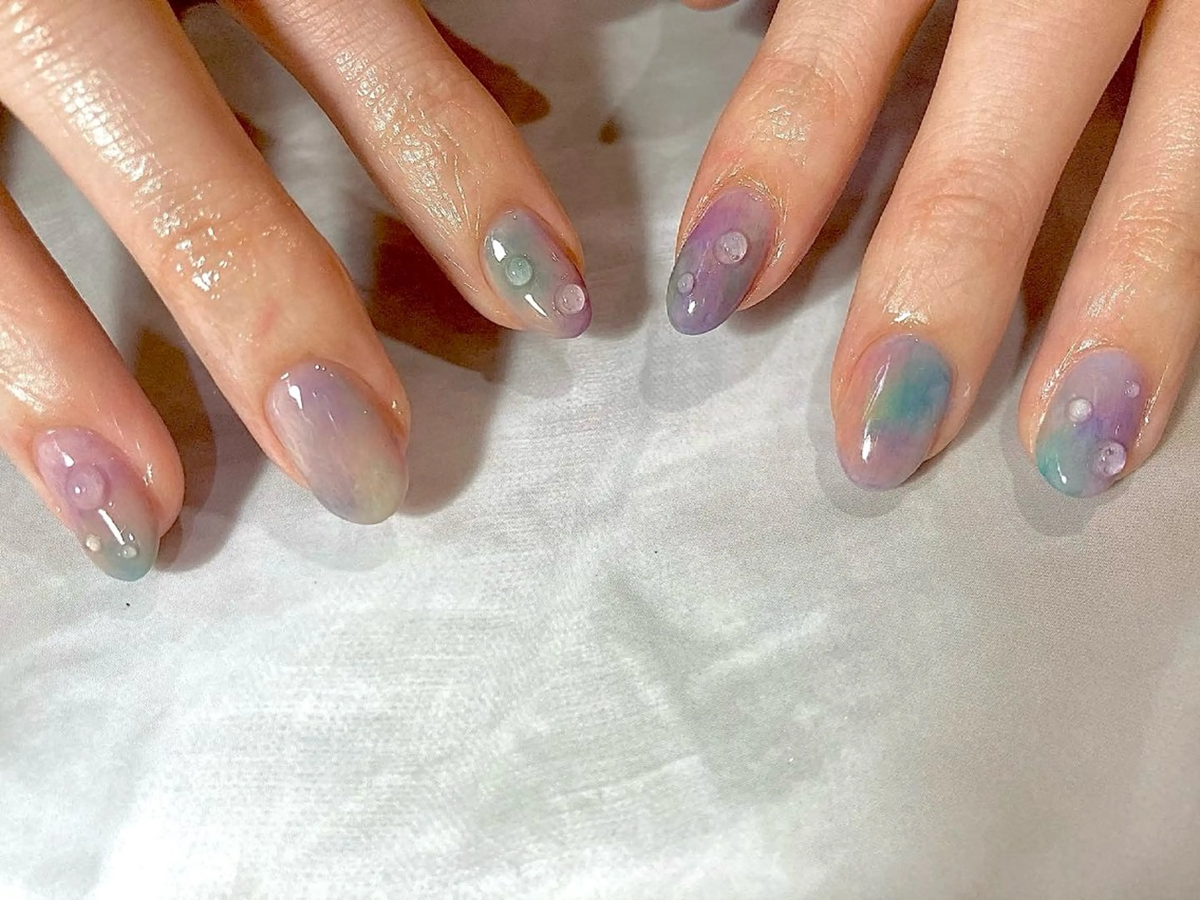 キッズ ネイル ジェルネイル マグネットネイル ミラーネイル ニュアンスネイル オフィスネイル ハンドネイル illum hicariのネイルデザイン