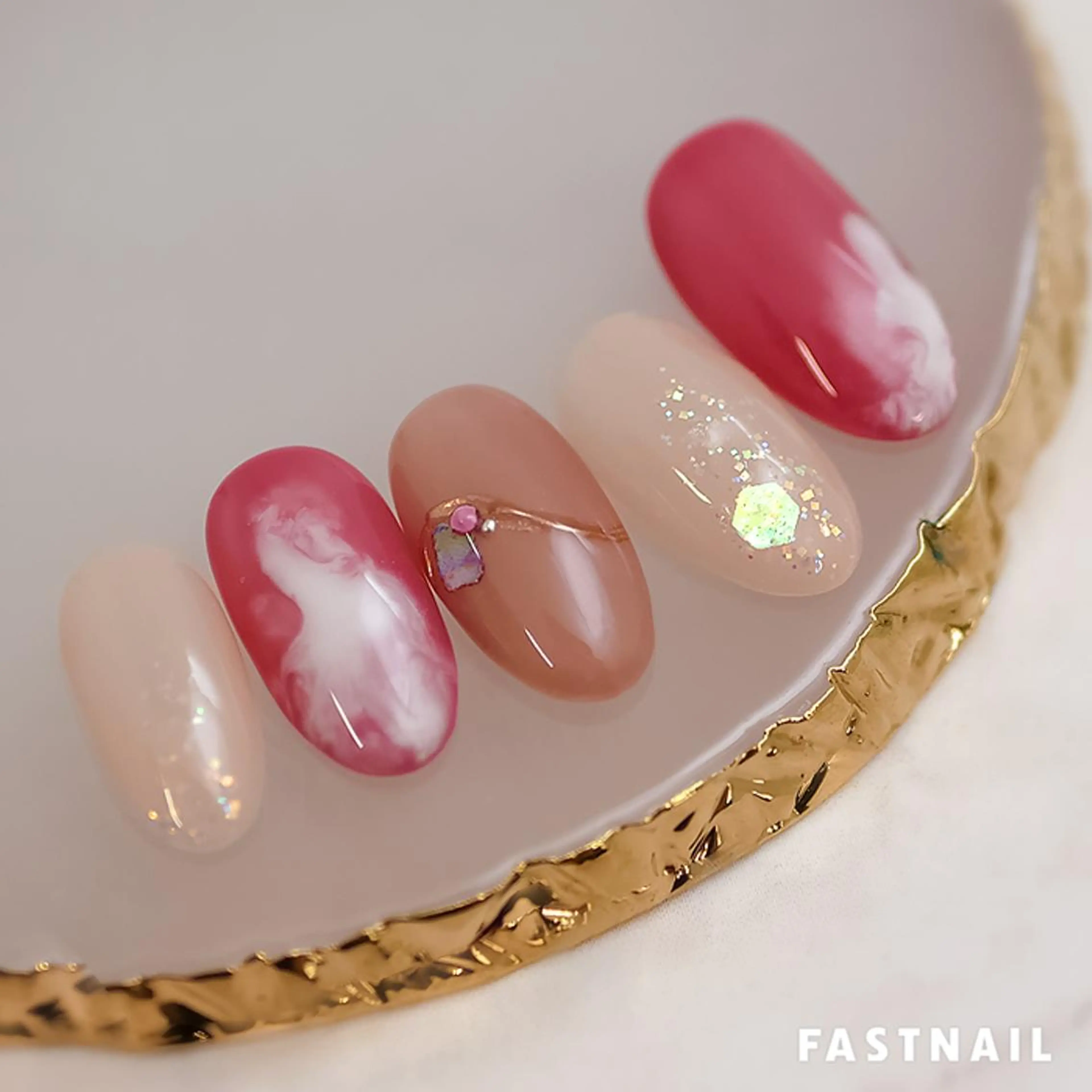 ネイル FASTNAIL LOCO 昭島店のネイルデザイン