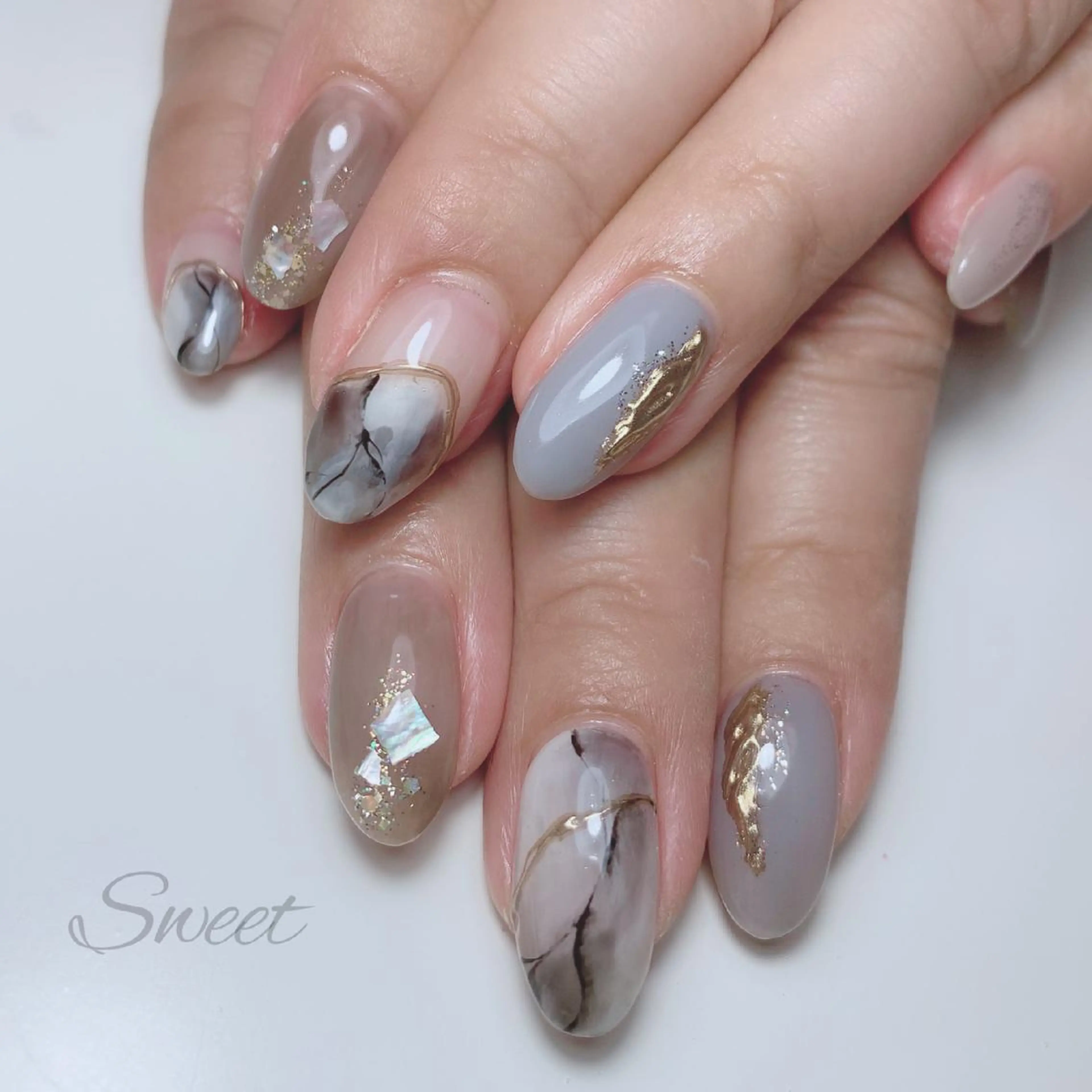 ネイル sweet 仲野陽子のネイルデザイン