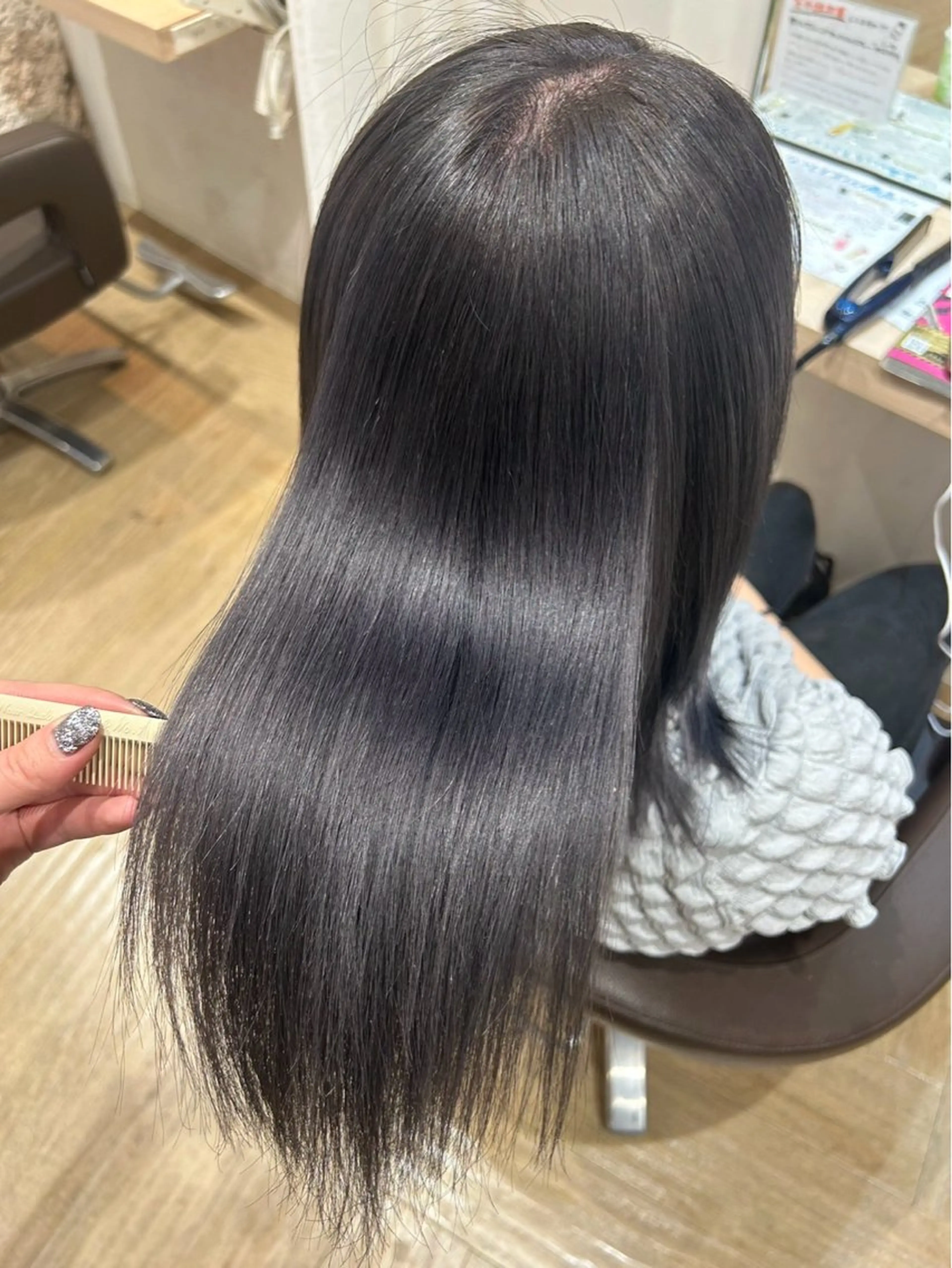 ロング カラー AVANCE中百舌鳥店所属・菅原 愛乃のヘアスタイル