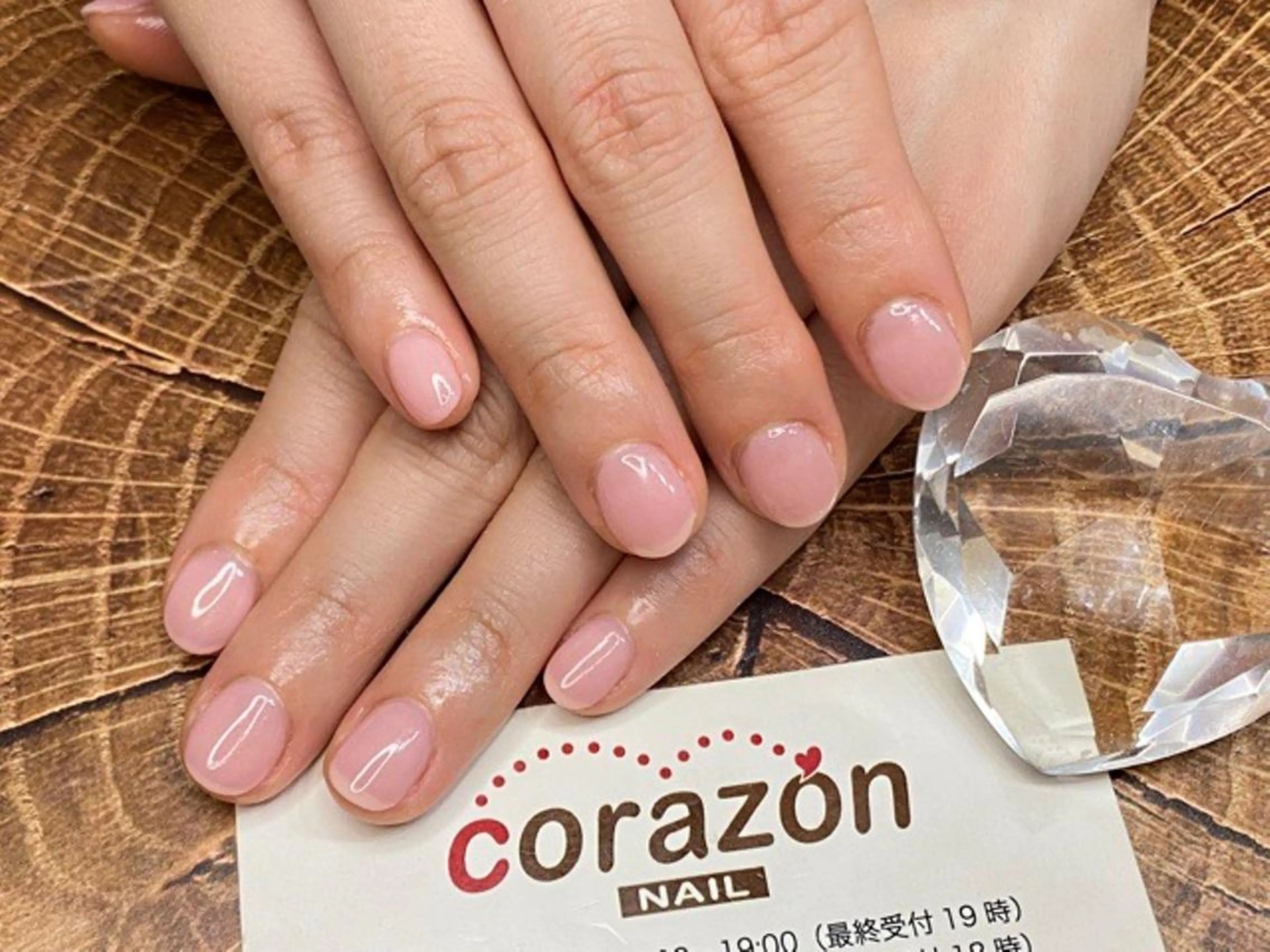 ネイル ジェルネイル ワンカラーネイル ピンク ハンドネイル corazon所属・ネイリスト aicoのネイルデザイン