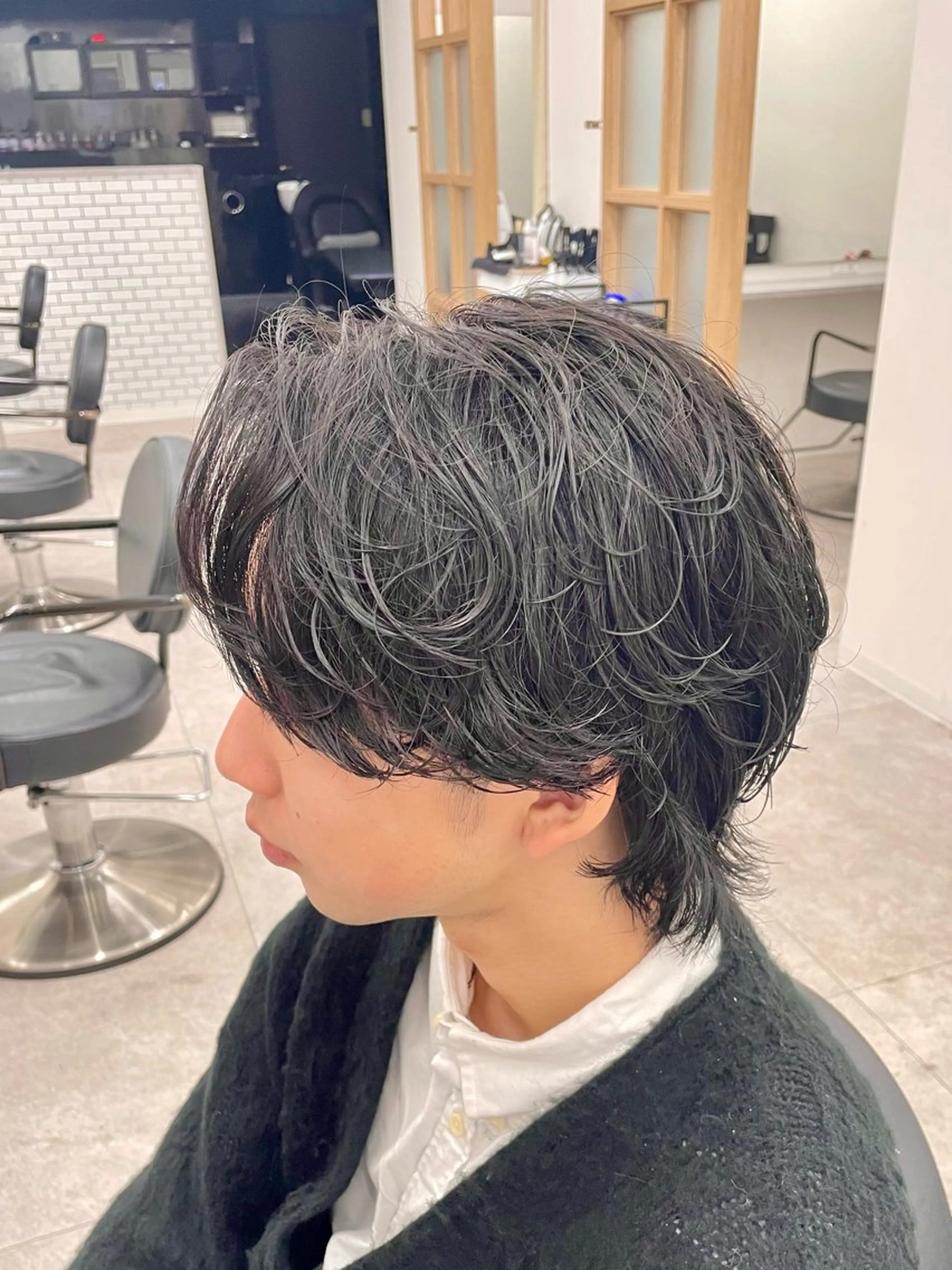 ミディアム パーマ メンズ ミディアムパーマ メンズパーマ 波巻きパーマ カット パーマ メンズカット/パーマ /KAKERUのヘアスタイル