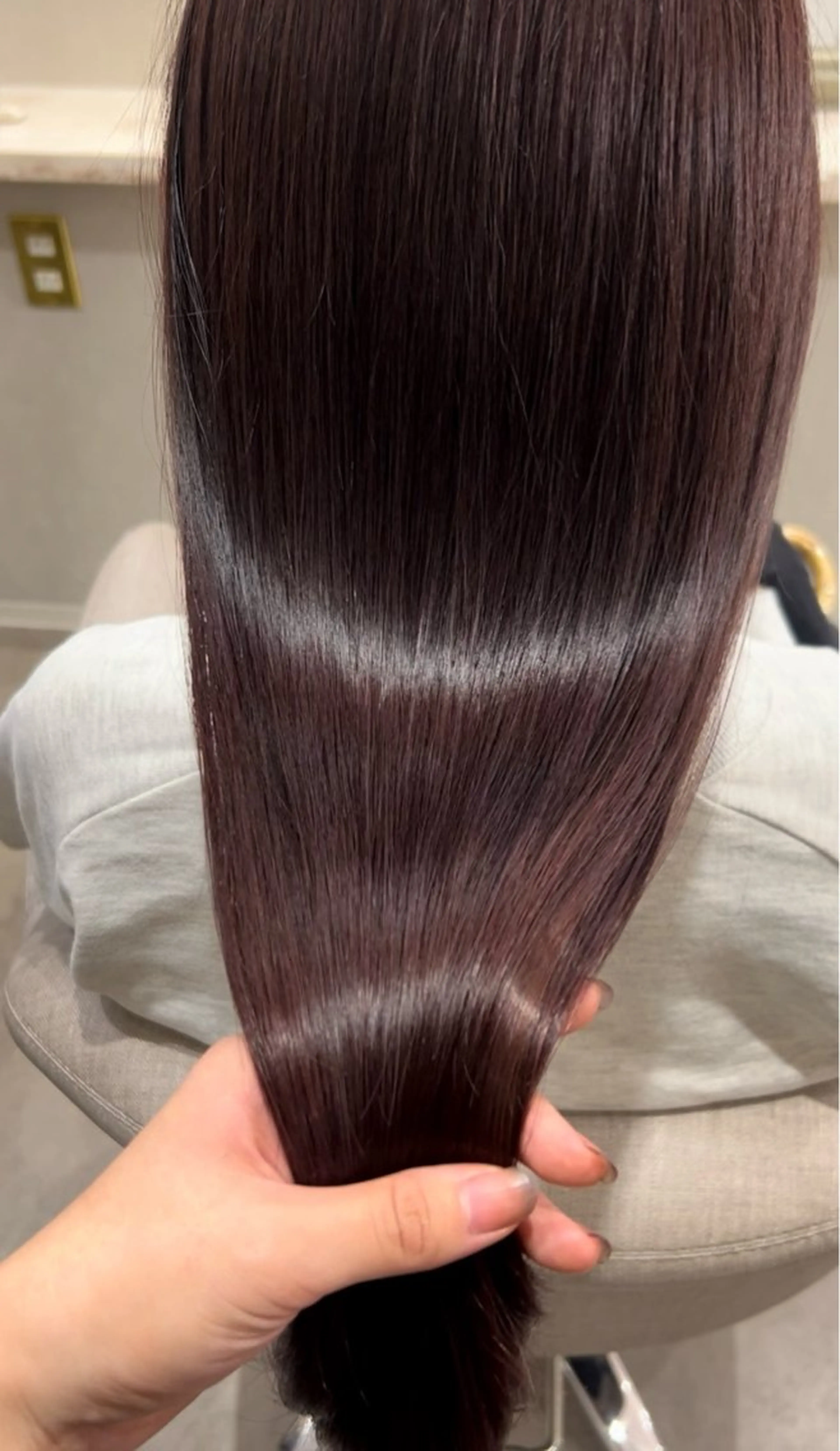 ロング ゆうな 透明感カラーのヘアスタイル