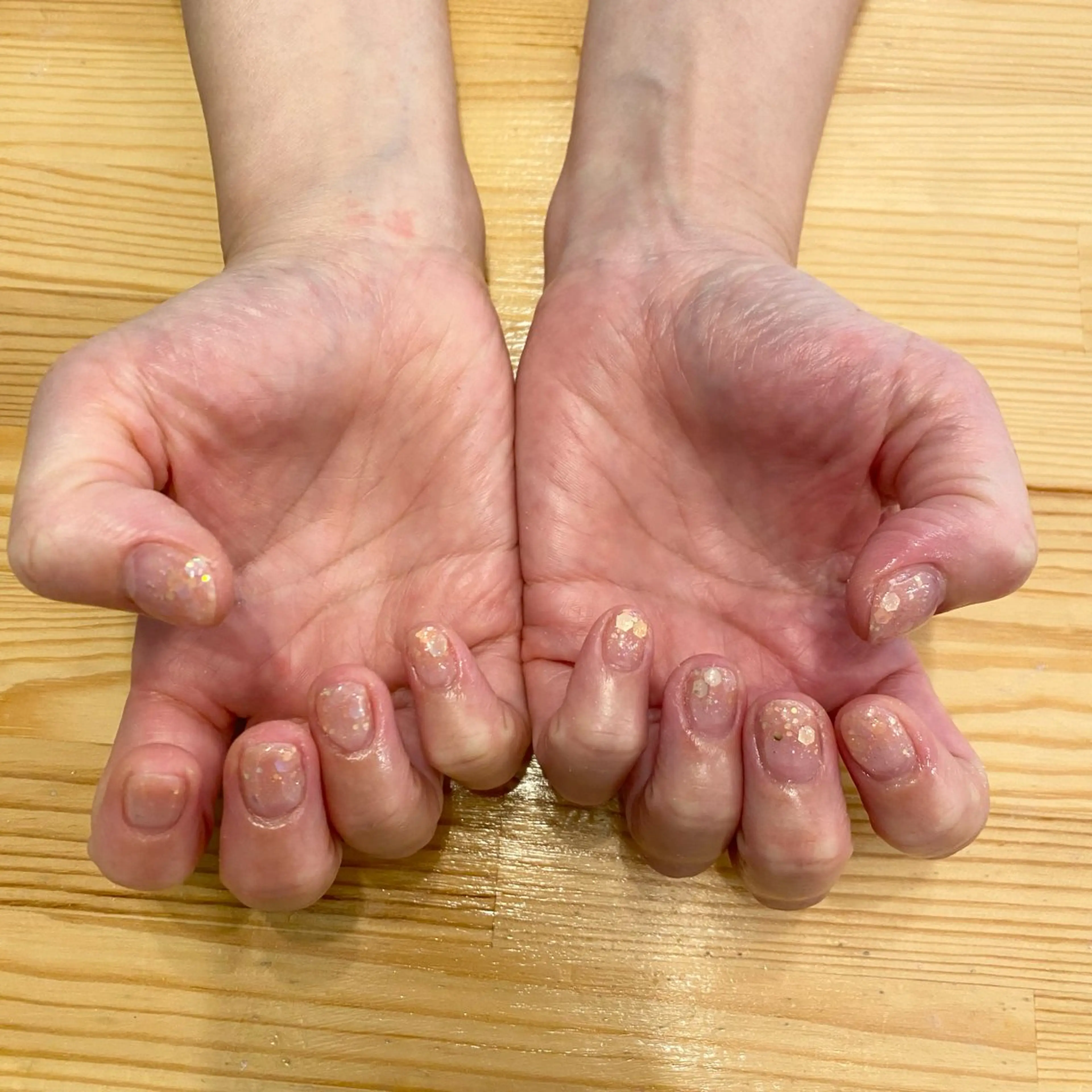 ネイル グラデーション Nail Alaia 妙典店💛Saraのネイルデザイン