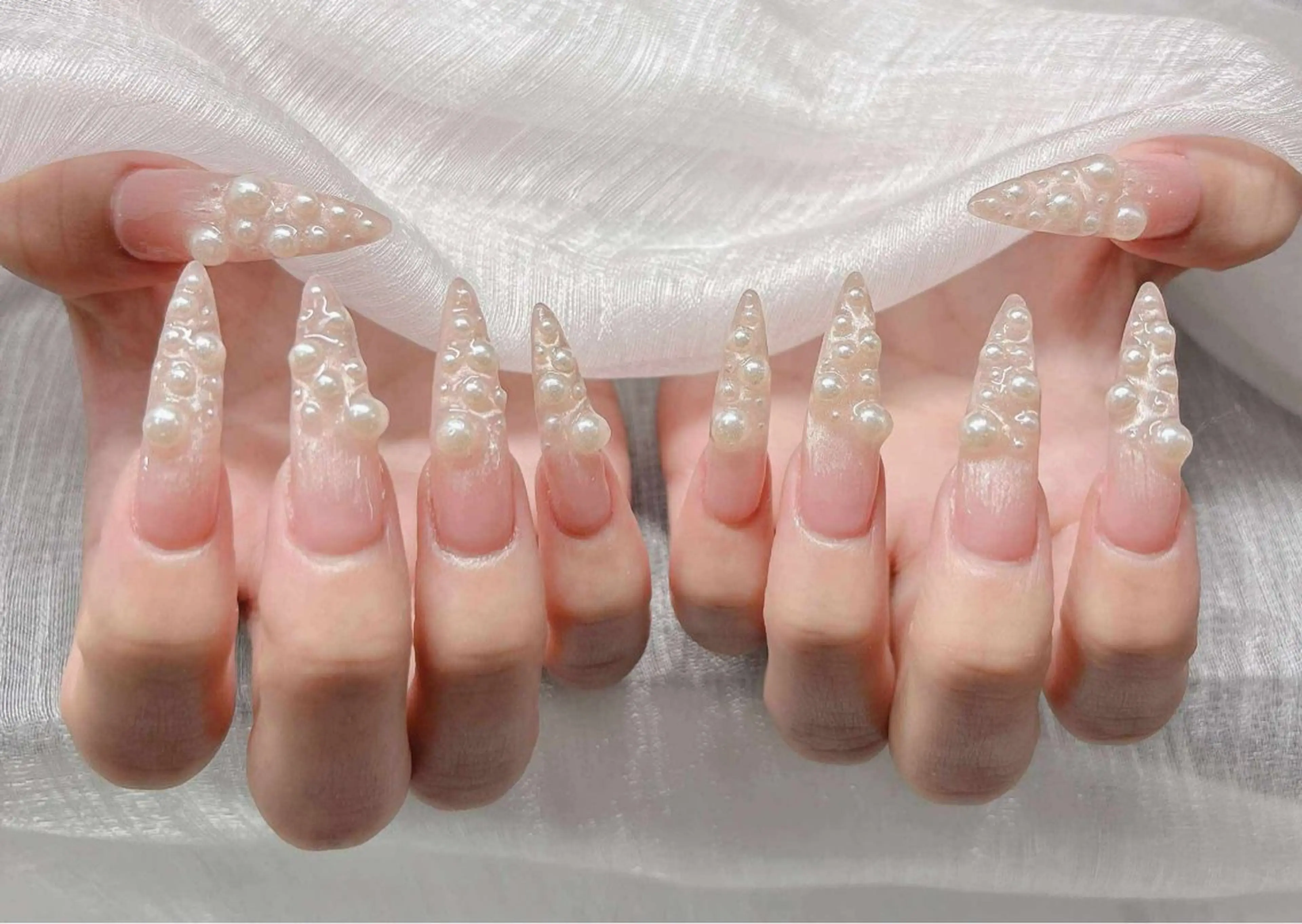 ネイル ハンドネイル Lee Nailsのネイルデザイン
