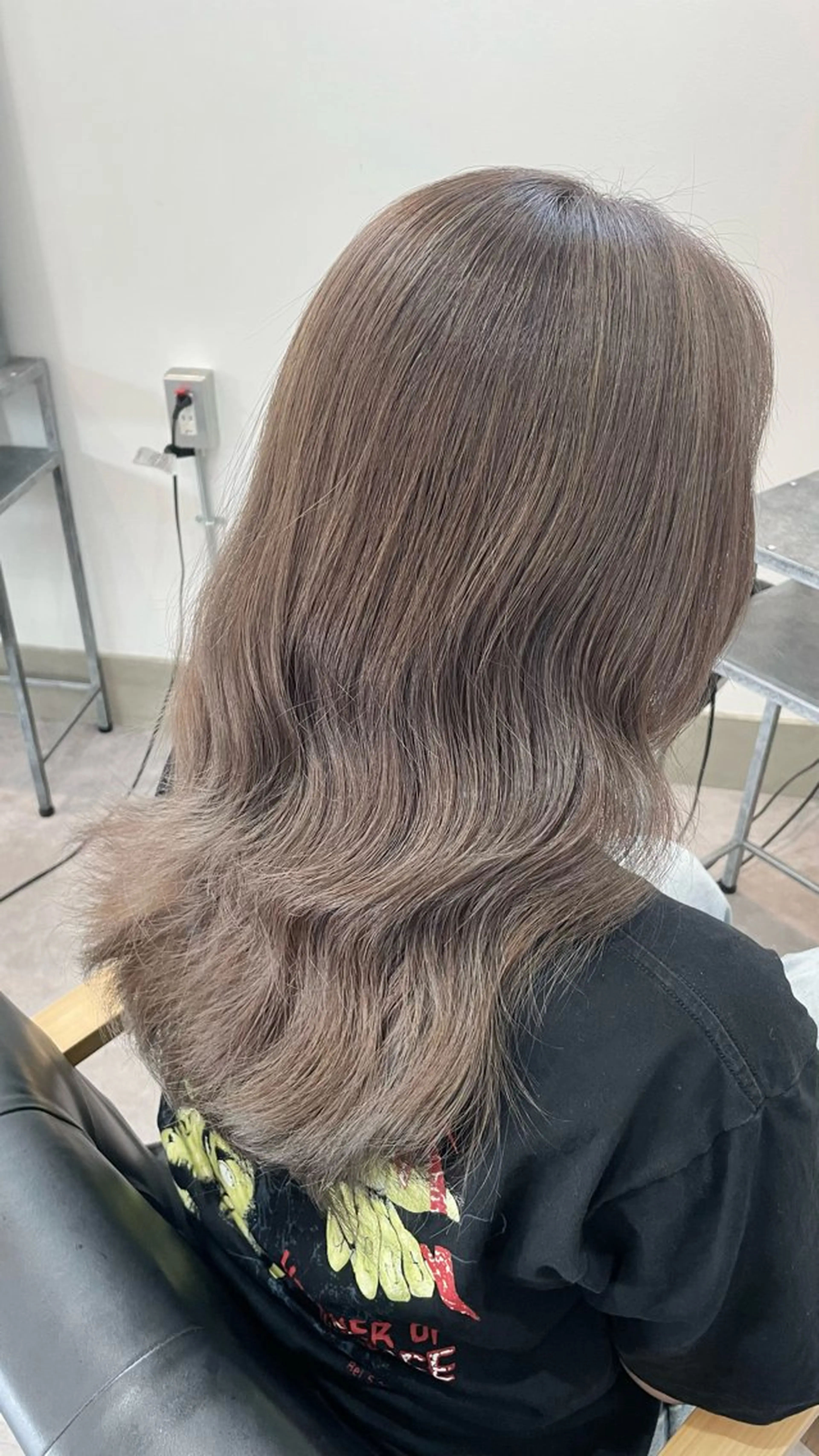 ロング ハイライト 赤味消しcolor 🌿🤍Ayaのヘアスタイル