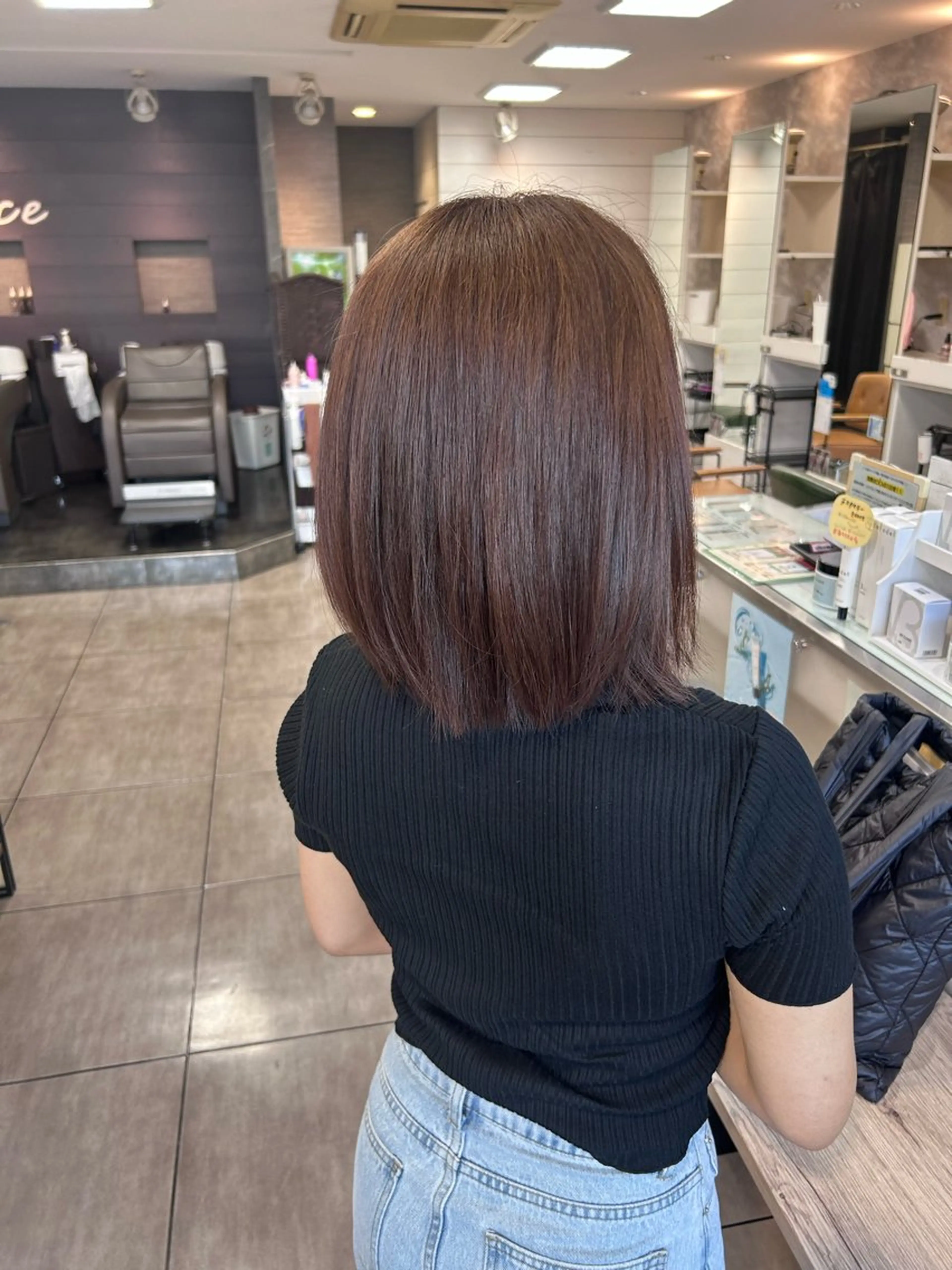 ミディアム カラー ブリーチ ブラウンカラー ブリーチなしカラー ヘアカラー よしい あまねのヘアスタイル