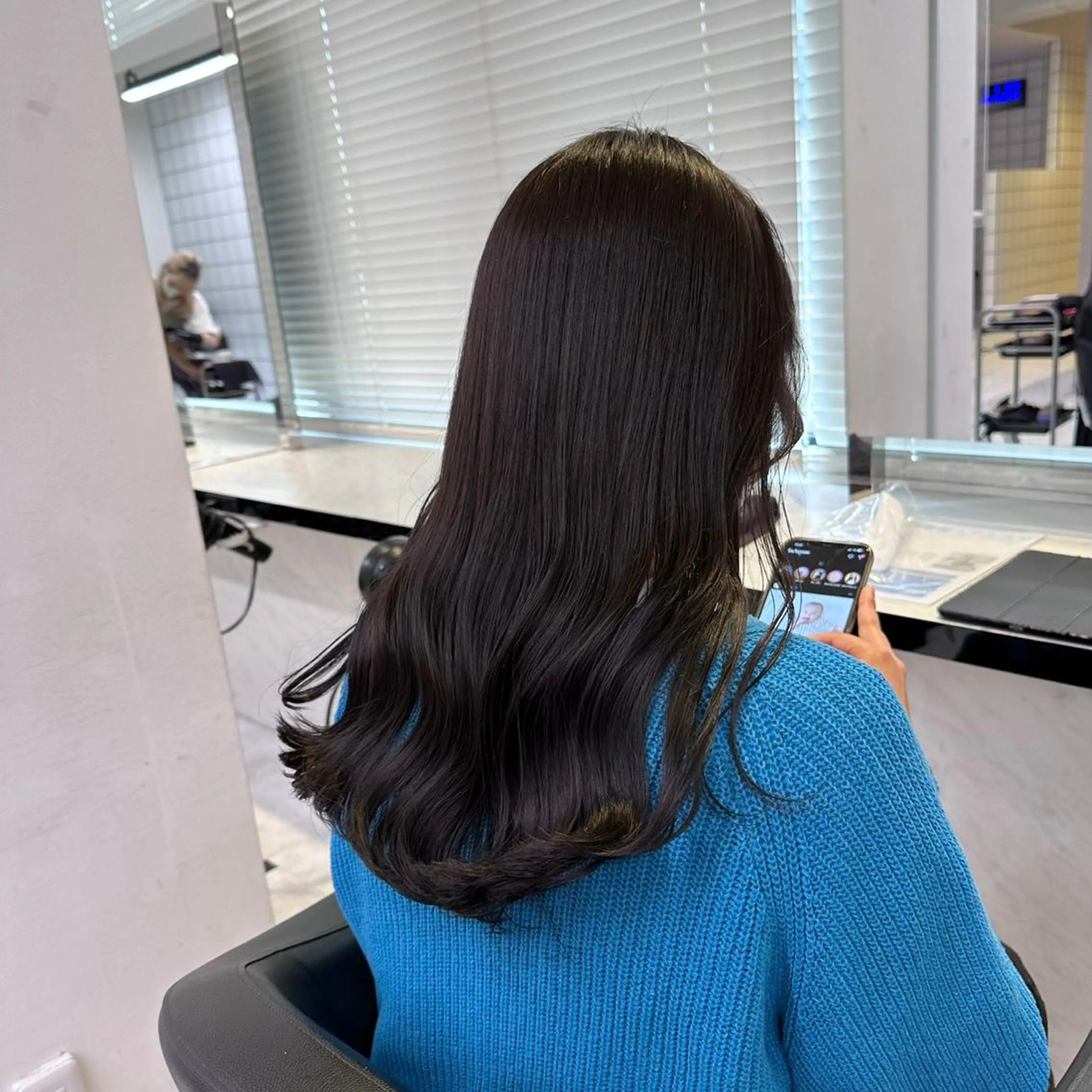 カラー 髪質改善 ヘアカラー トリートメント ヘッドスパ ヘアセット 透明感ベージュカラー ♡上野♡AIのヘアスタイル