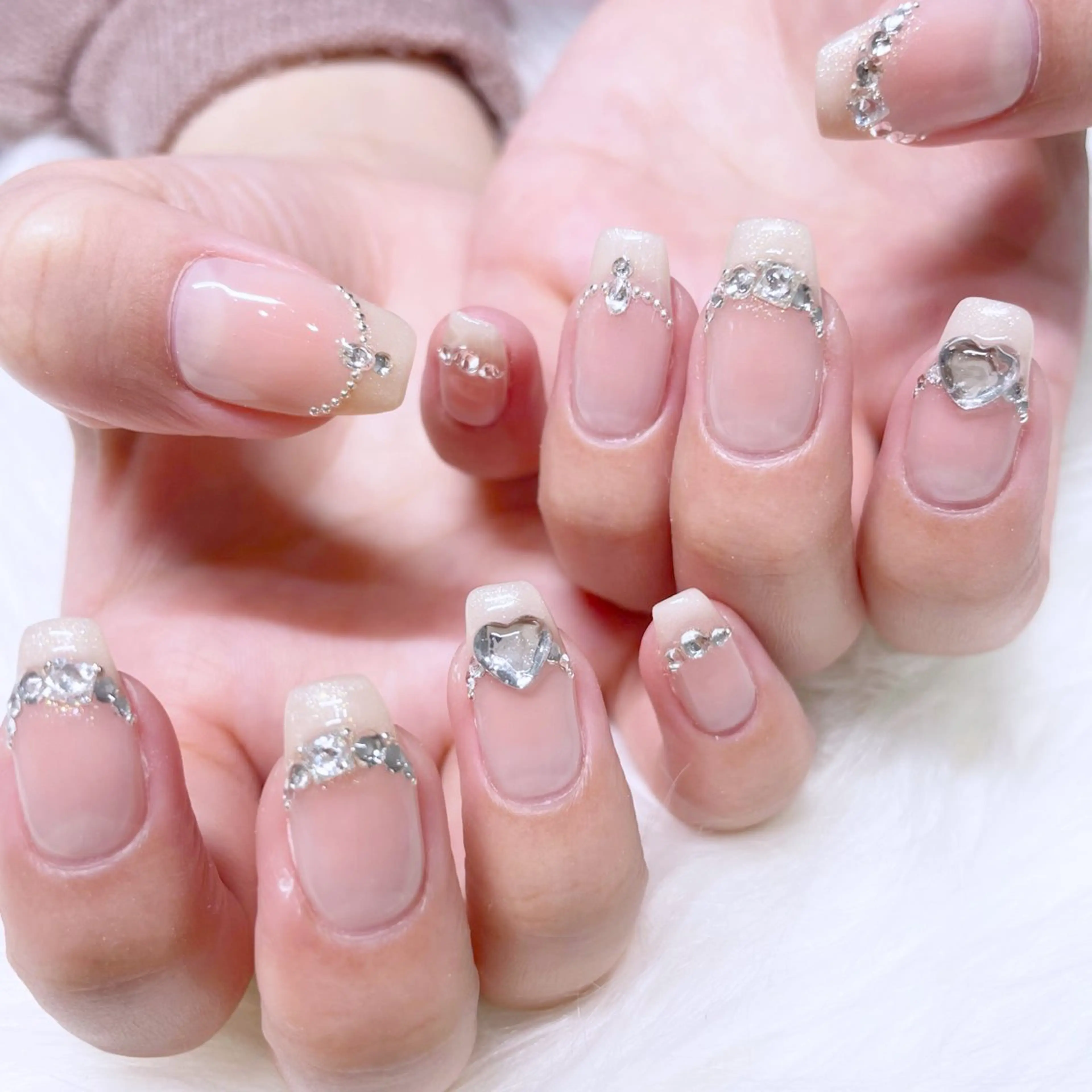 ネイル ハンドネイル Surya LANKA所属・SuryaLANKA yunaのネイルデザイン