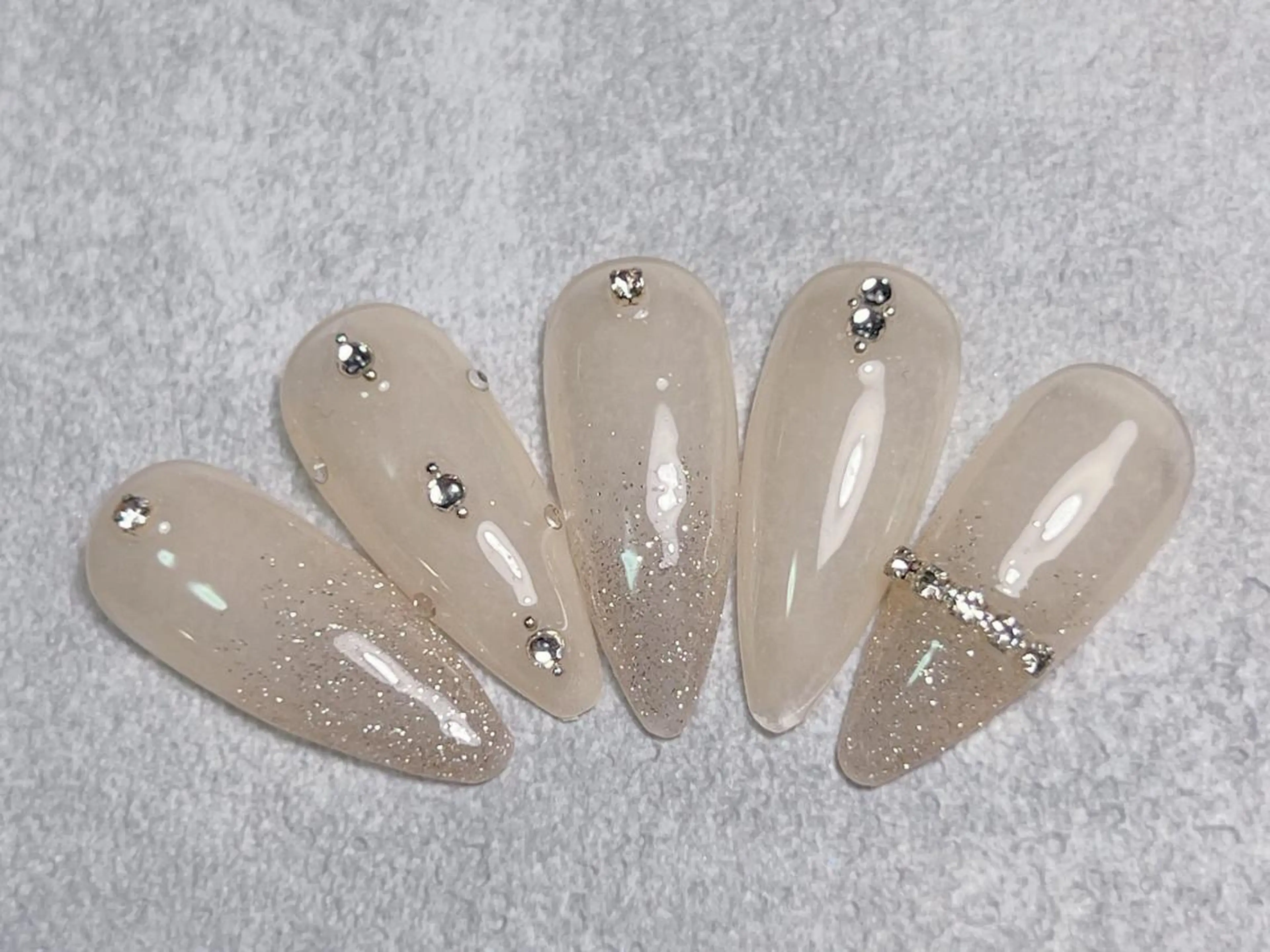 ネイル ハンドネイル lucky nail 歌舞伎町のネイルデザイン