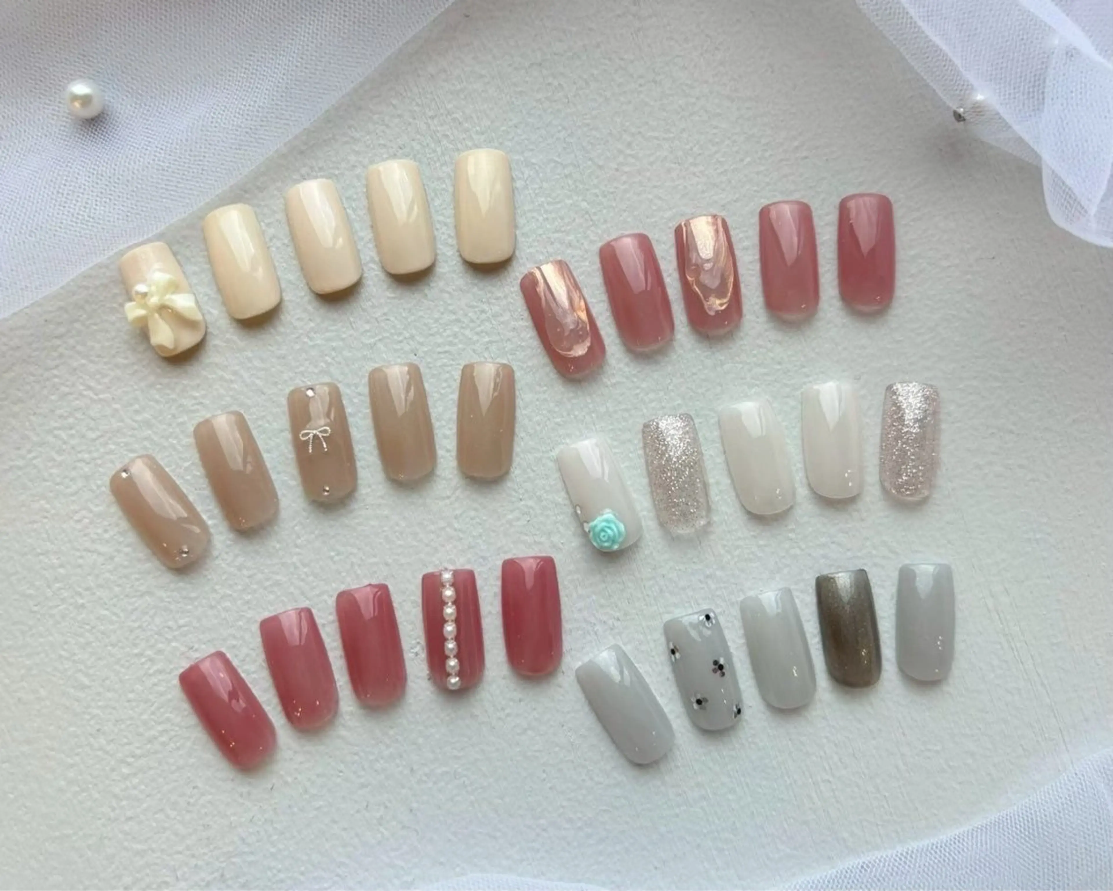 【オフなし】シンプルビジュー🎀の写真