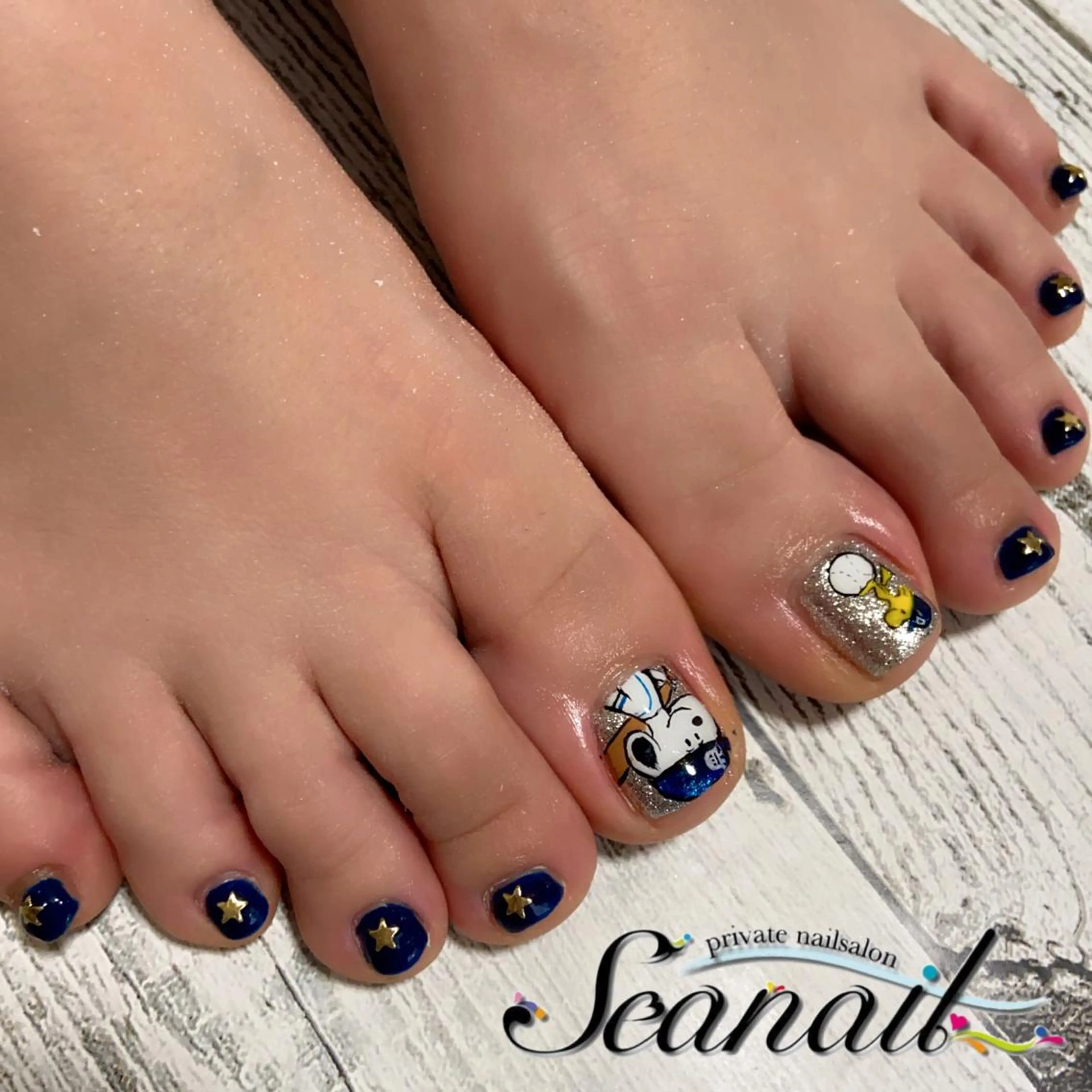 ネイル アートネイル フットネイル ジェルネイル 持ち込み ネイビー 小尾 栞のネイルデザイン