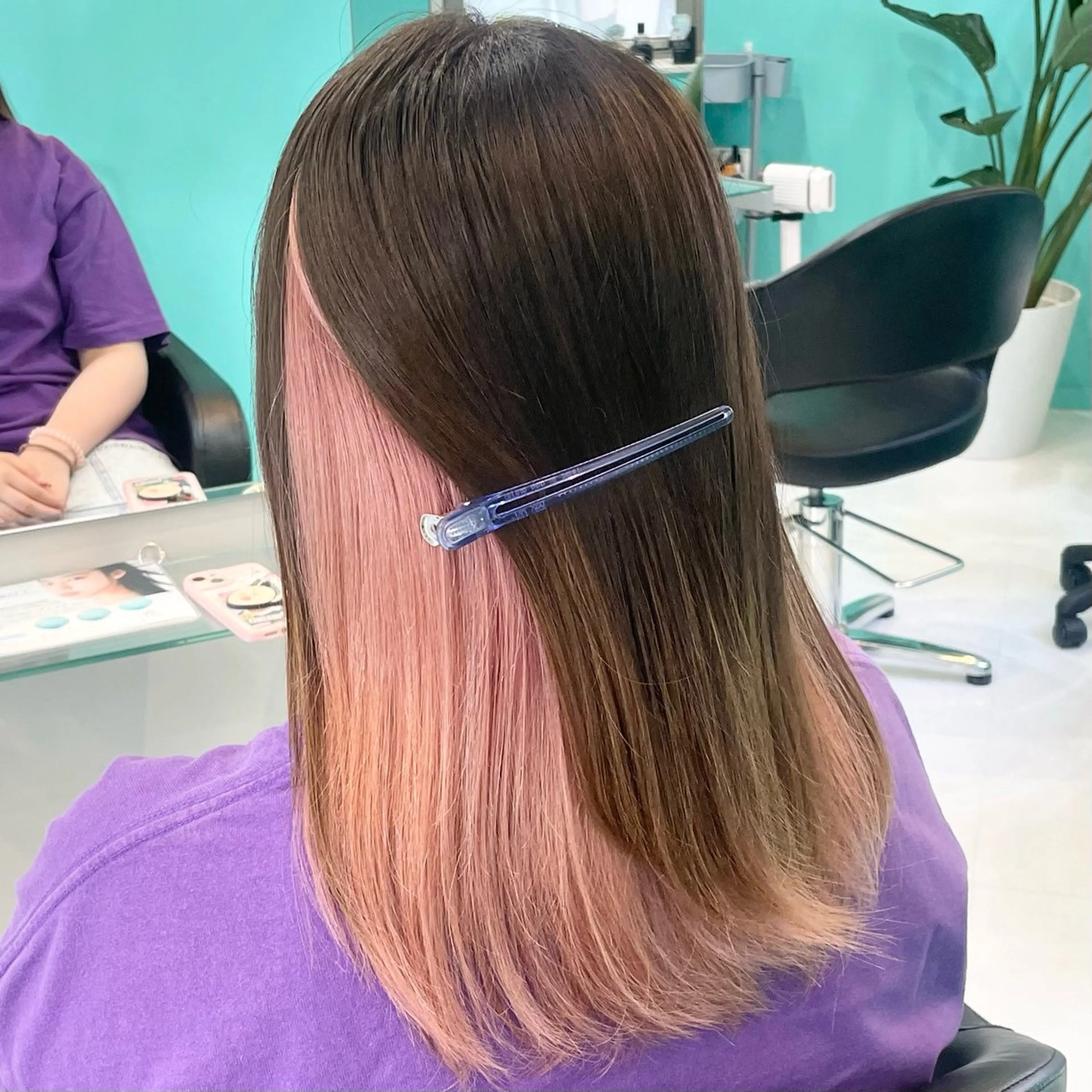 ミディアム カラー インナーカラー ピンクカラー ヘアカラー トリートメント 艶/透明感 🫧カラーのヘアスタイル