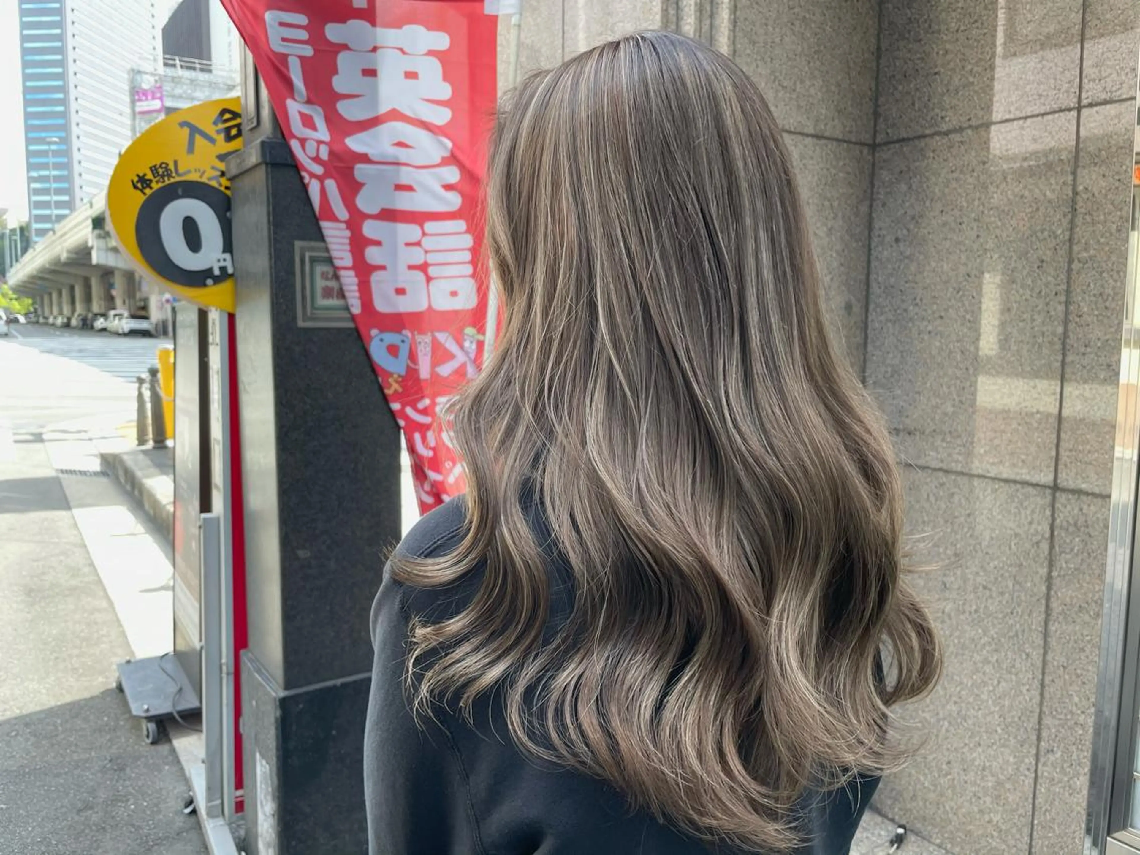 ロング 'oli所属・難波'oli【オリ】 美容室のヘアスタイル