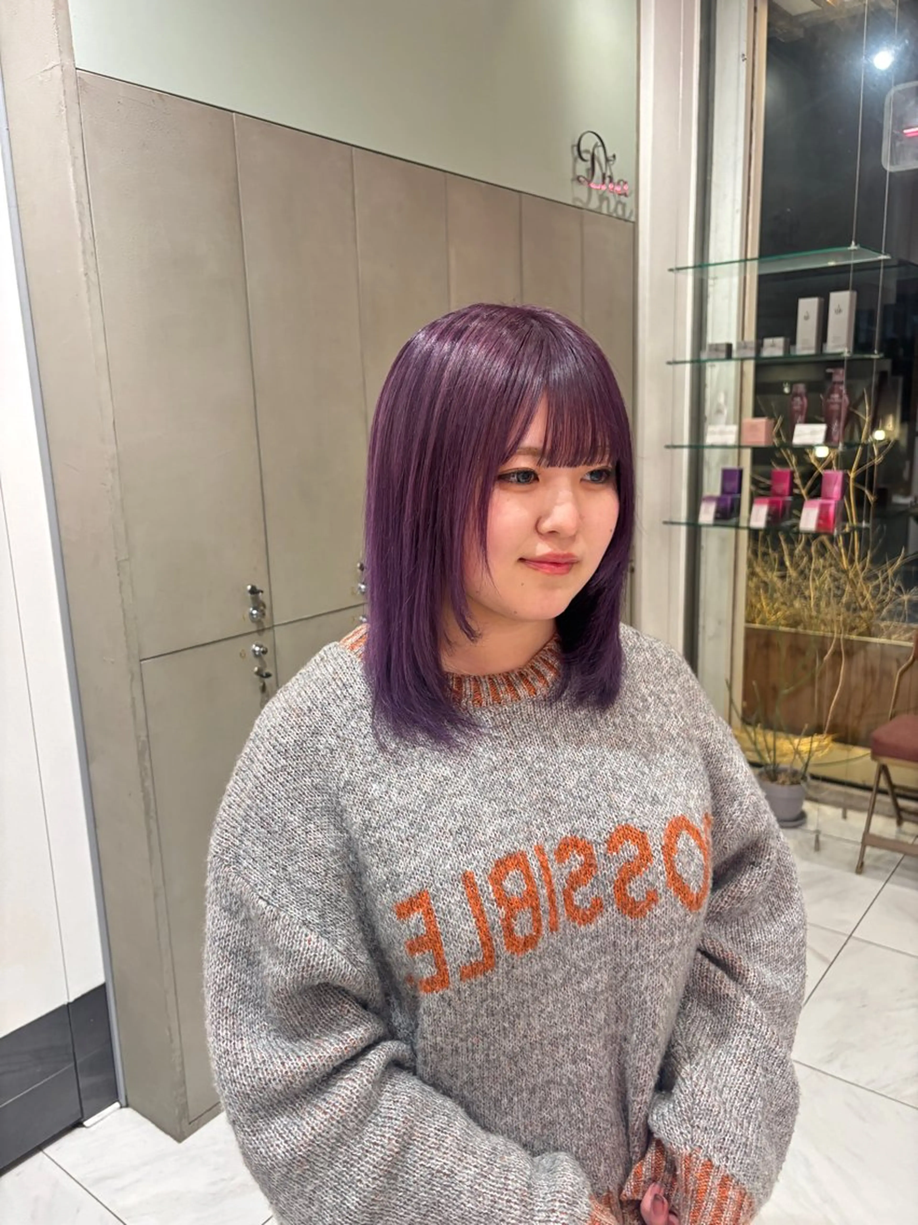 ミディアム カット ヘアカラー ️🩵RINKA/ ハイトーンカラー🩵のヘアスタイル