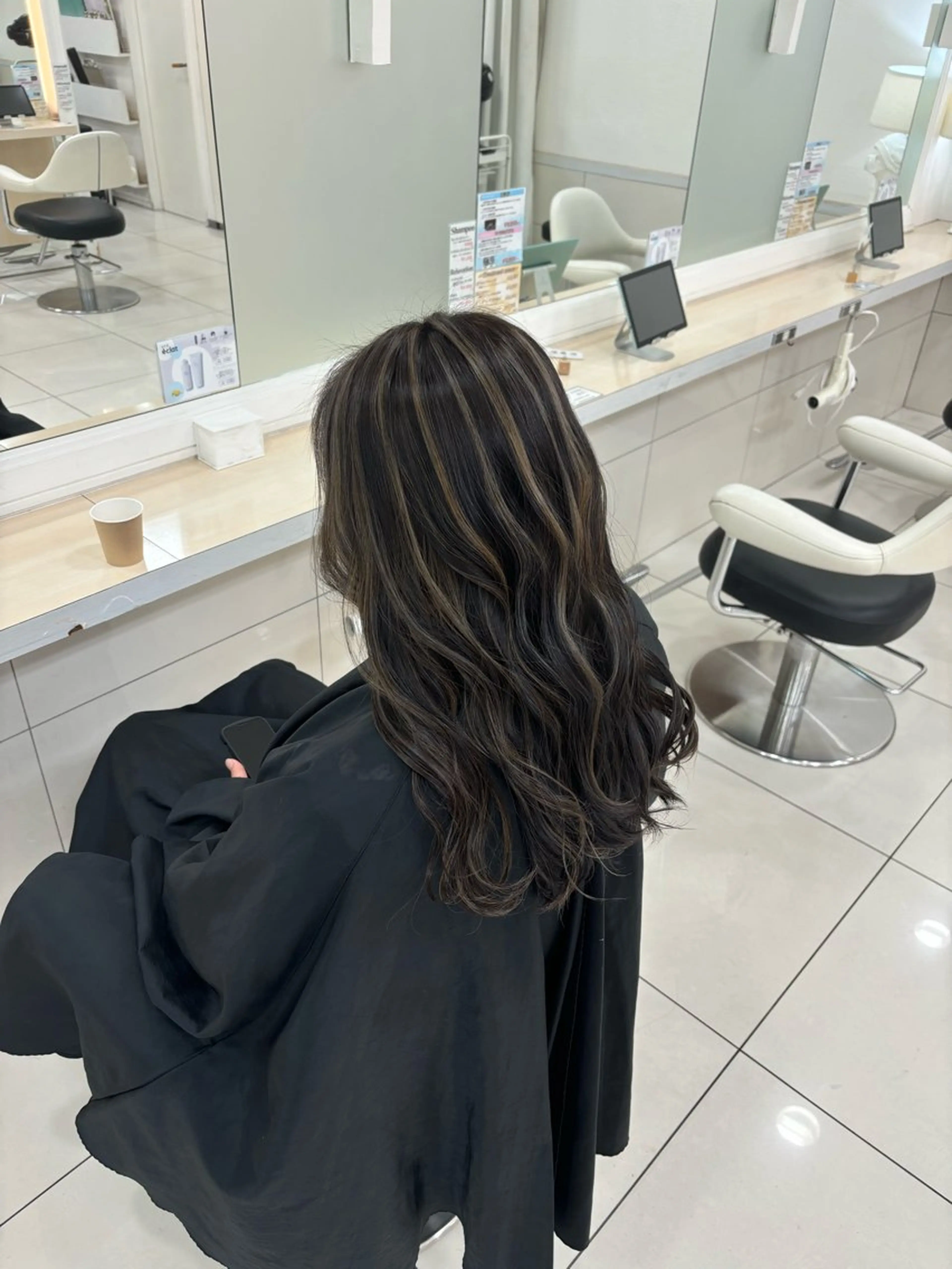ロング カラー ヘアカラー 🫧Ash 小岩店 ハセベ🫧のヘアスタイル