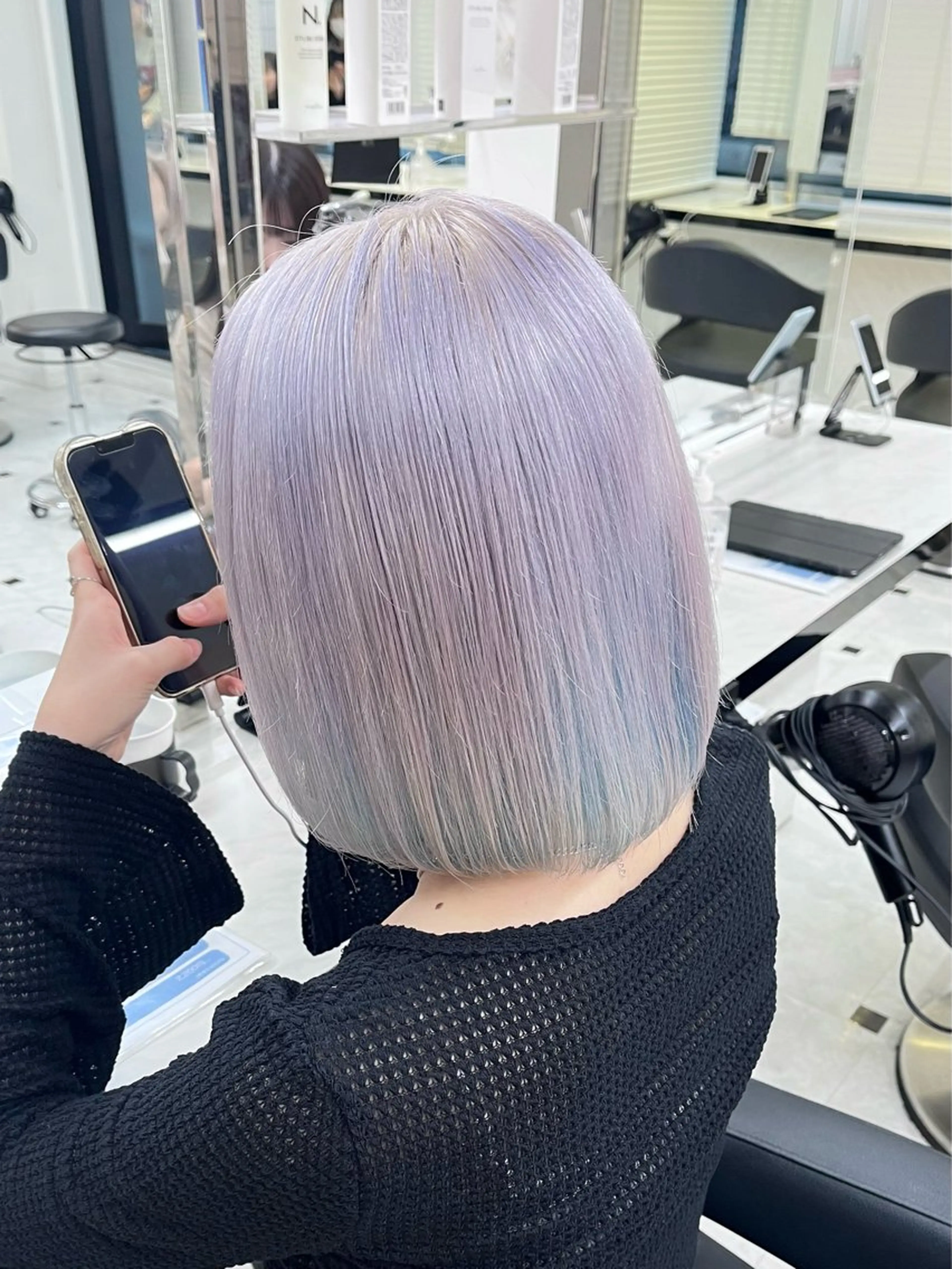 ミディアム カラー ヘアアレンジ ヘアカラー 🍒透明感カラー🌨 🥕ハイトーンカラーのヘアスタイル