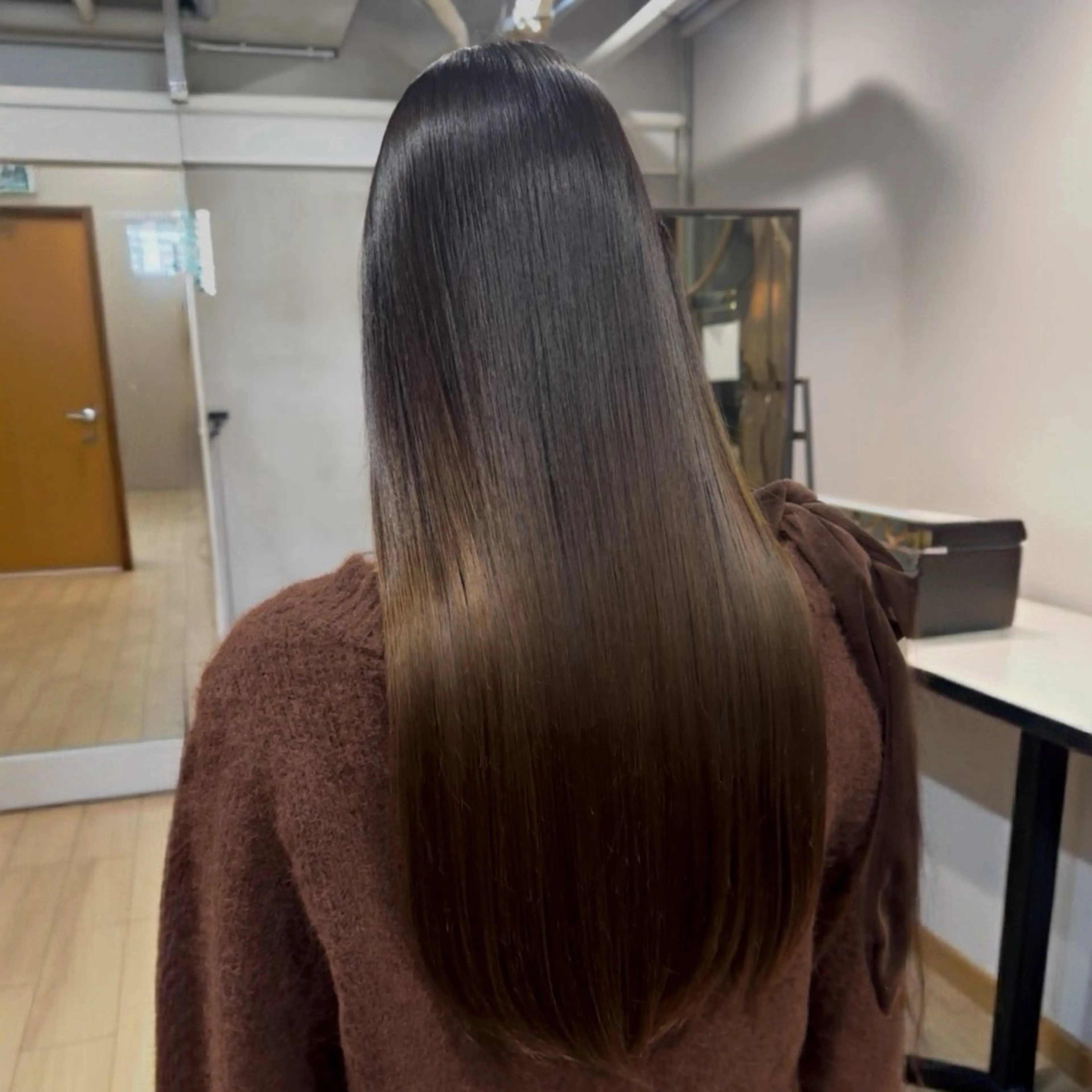 ロング トリートメント 💎ブリーチ× 透明感✨Hayatoのヘアスタイル