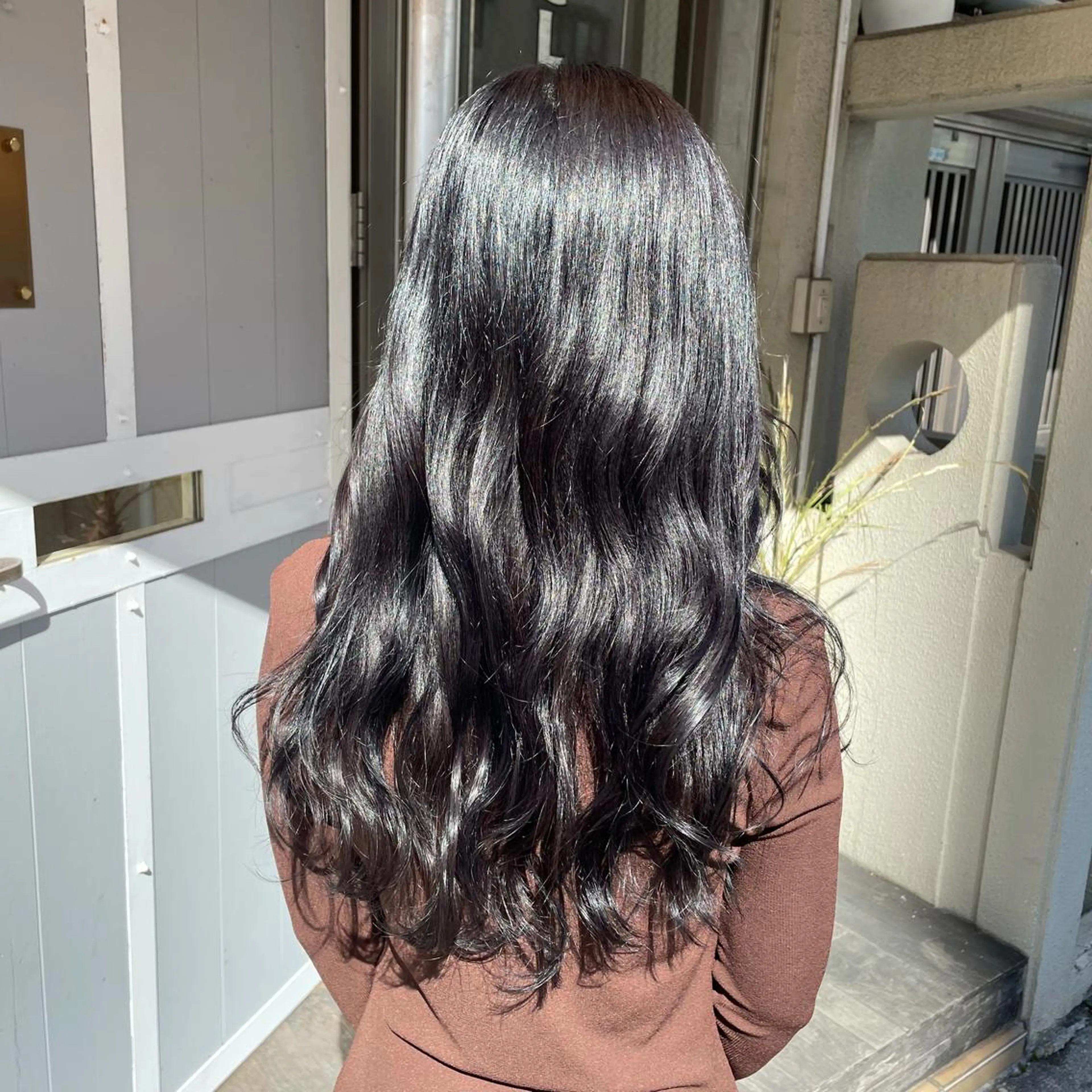 ロング カラー ヘアカラー miloc那覇 MIKUのヘアスタイル