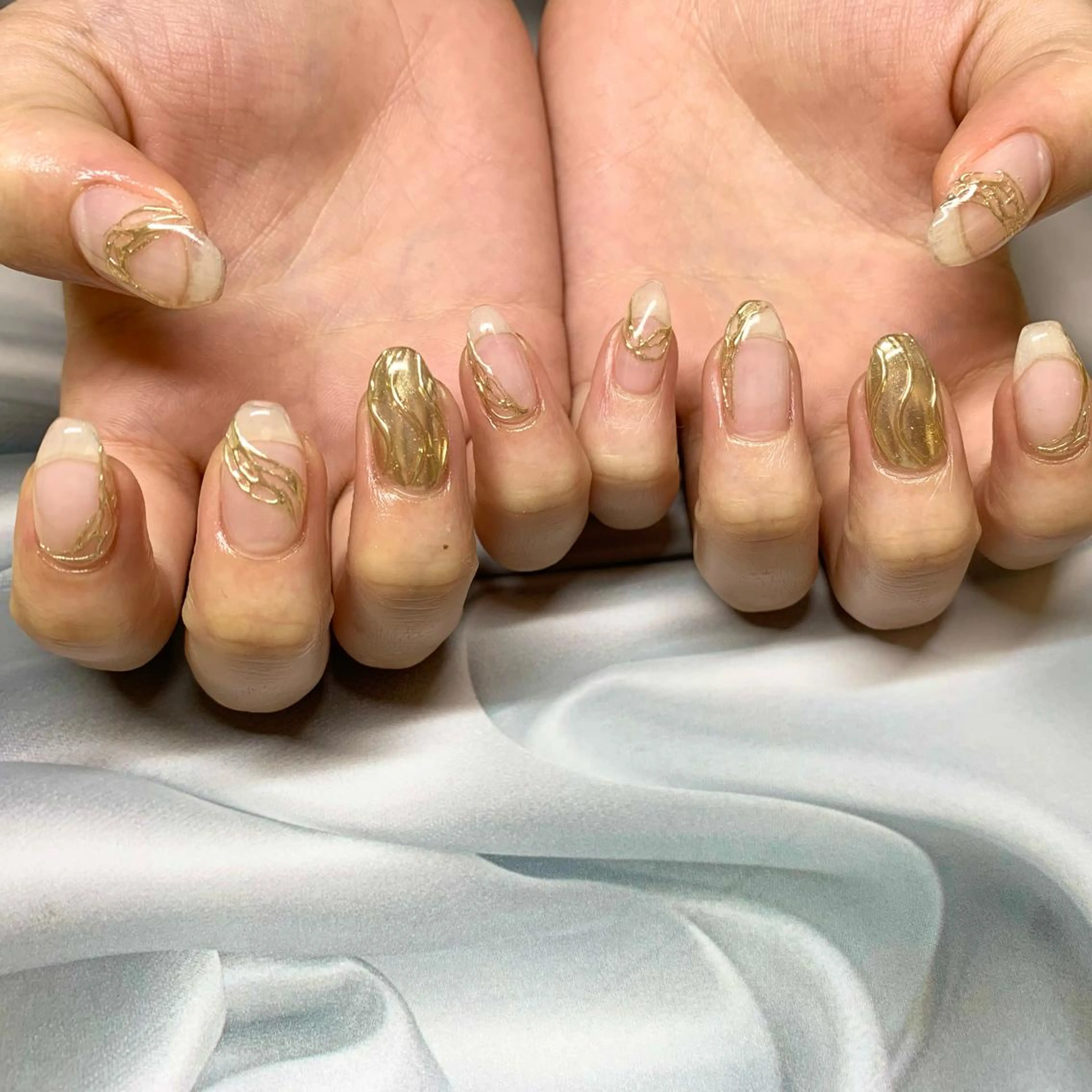 ネイル ハンドネイル ウシク ミユキのネイルデザイン