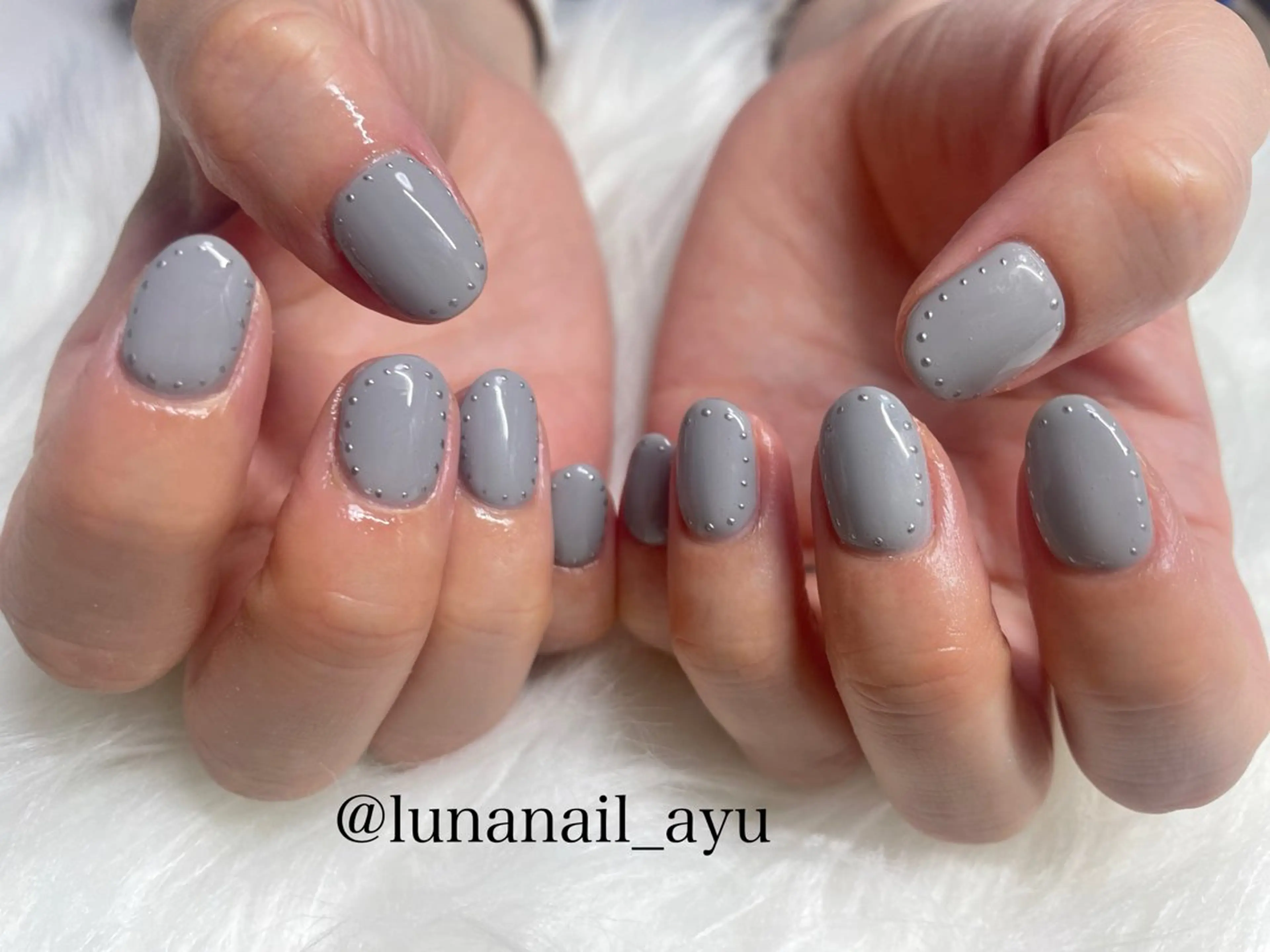 ネイル アートネイル ドット シンプルネイル ハンドネイル 🌙LUNA  NAIL⭐️所属・LUNA NAIL ayuのネイルデザイン