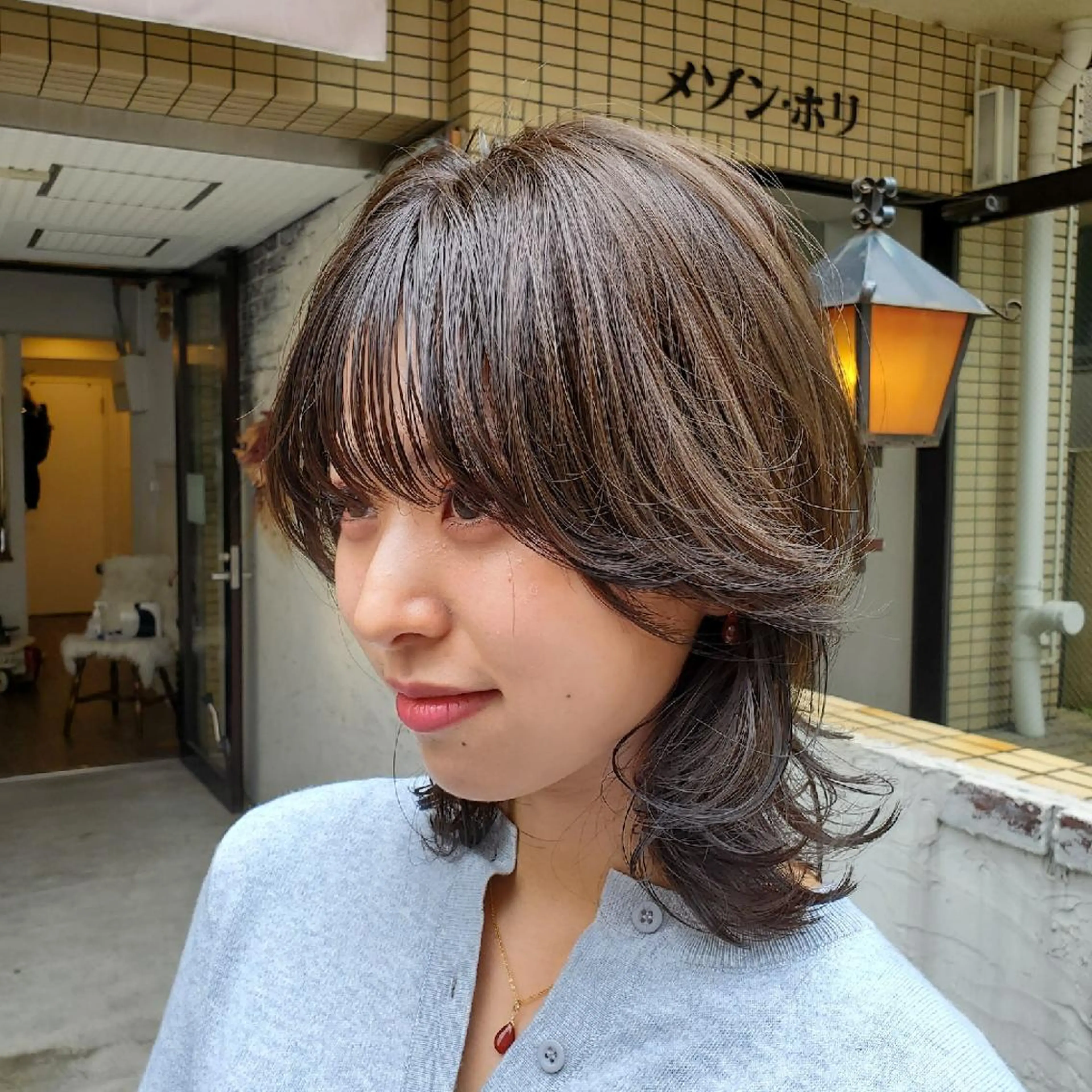 ミディアム カラー 切りっぱなしボブ ショートボブ ミディアムパーマ バレイヤージュ ベージュカラー カット ヘアカラー トリートメント フリーランス所属・韓国ヘア レイヤー くびれヘアMATSUのヘアスタイル