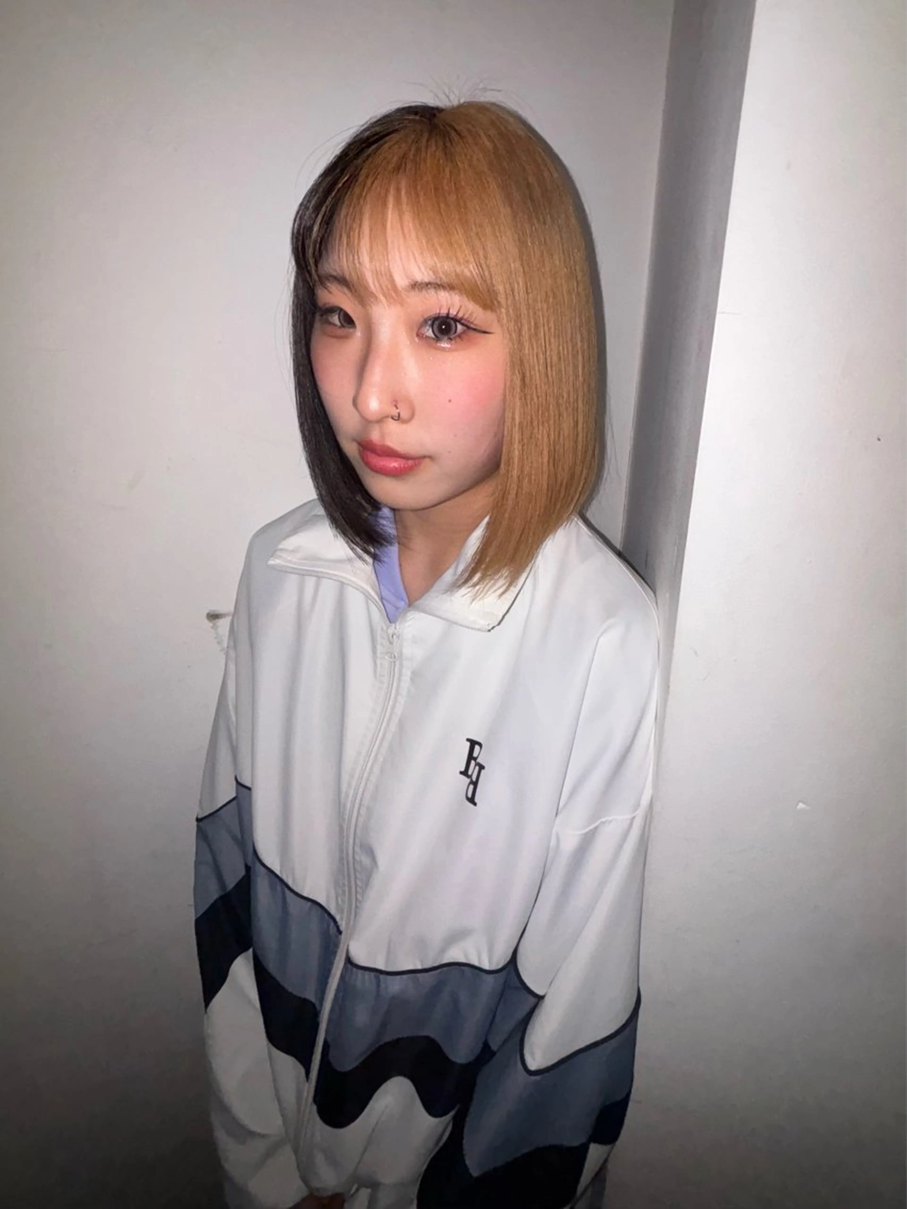 ミディアム カラー ブリーチ ヘアカラー MEYHAIR/CURLYS所属・IO/ブリーチカラー /メンズヘアのヘアスタイル