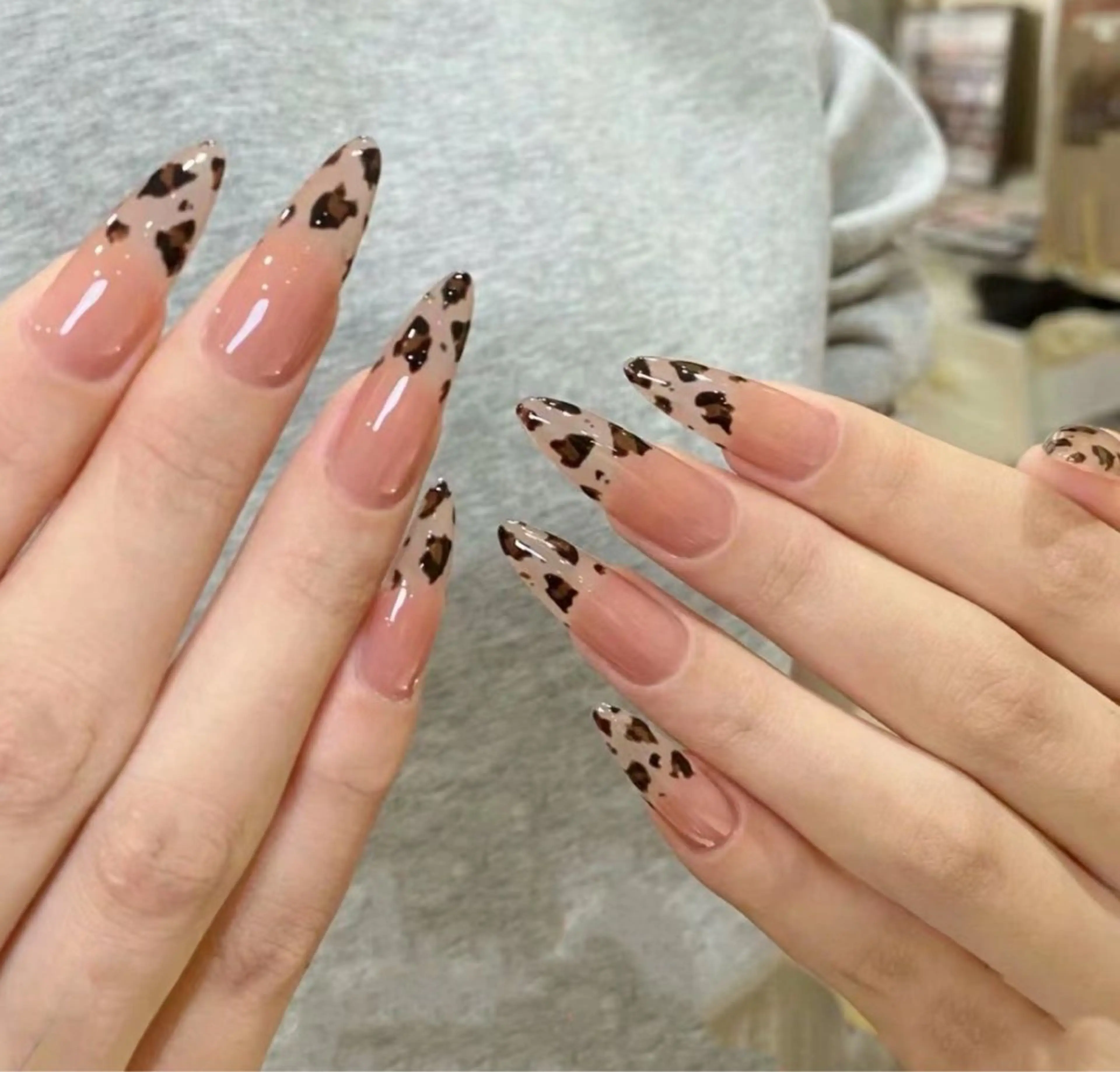 ネイル u1salon所属・ゆい ユイのネイルデザイン