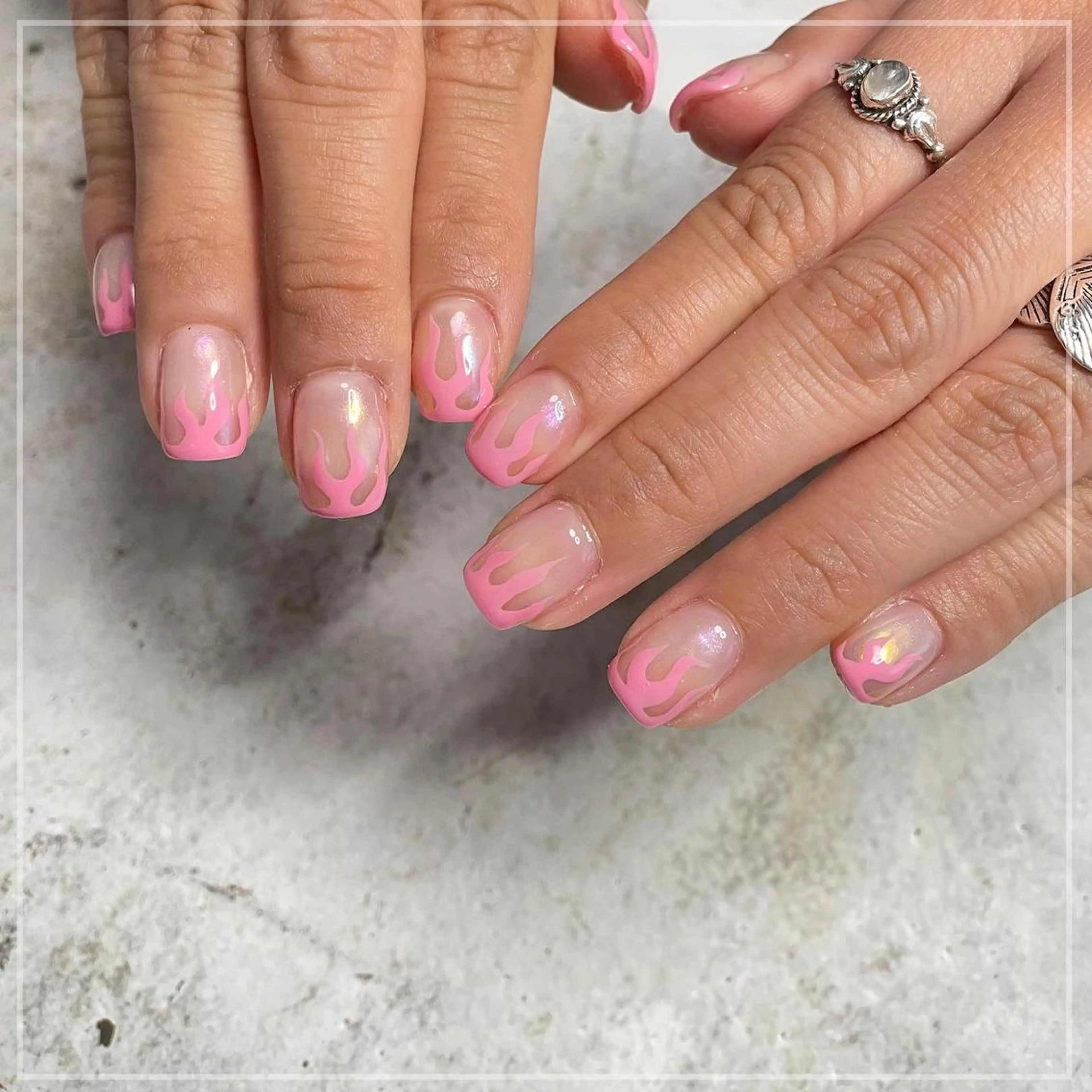 ネイル ハンドネイル Tomoe さいたま新都心/与野のネイルデザイン