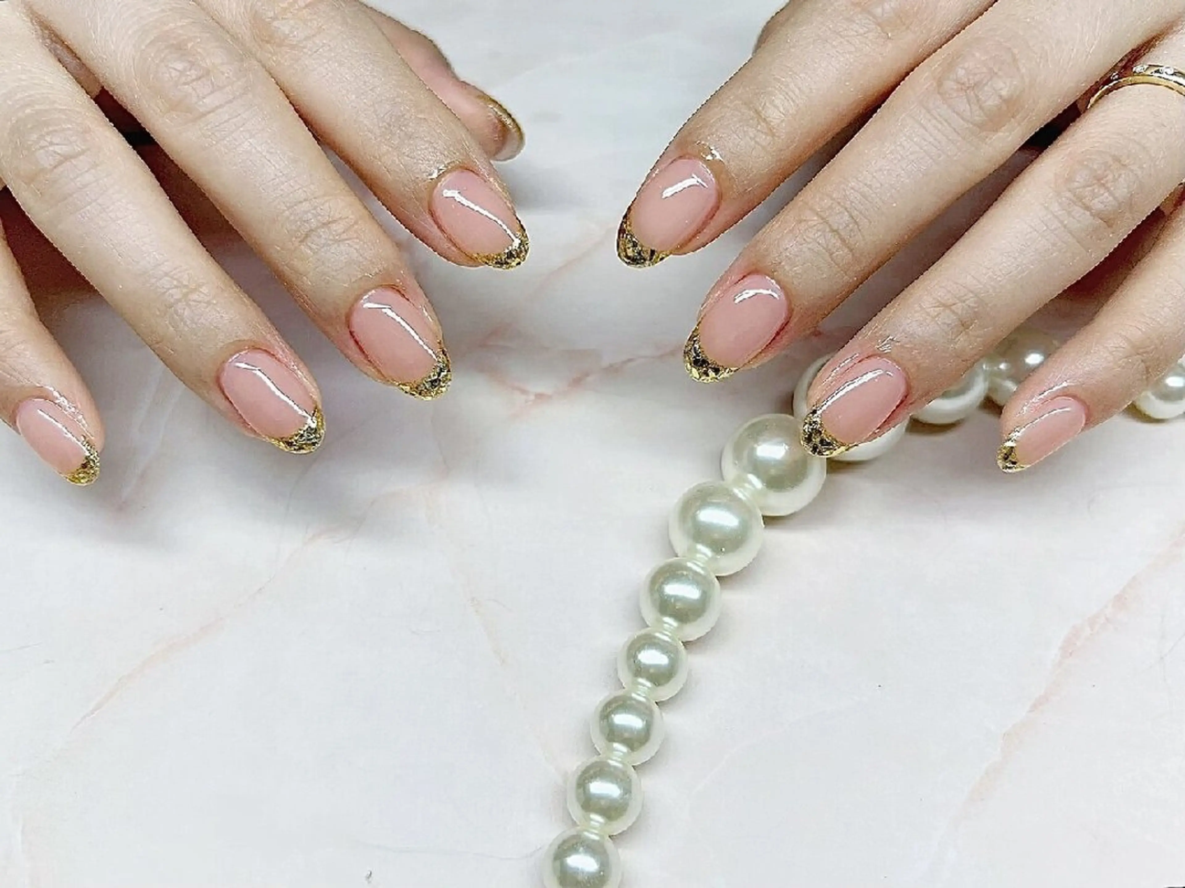 ネイル フレンチネイル ガラスフレンチ NailSalon MAHINAのネイルデザイン