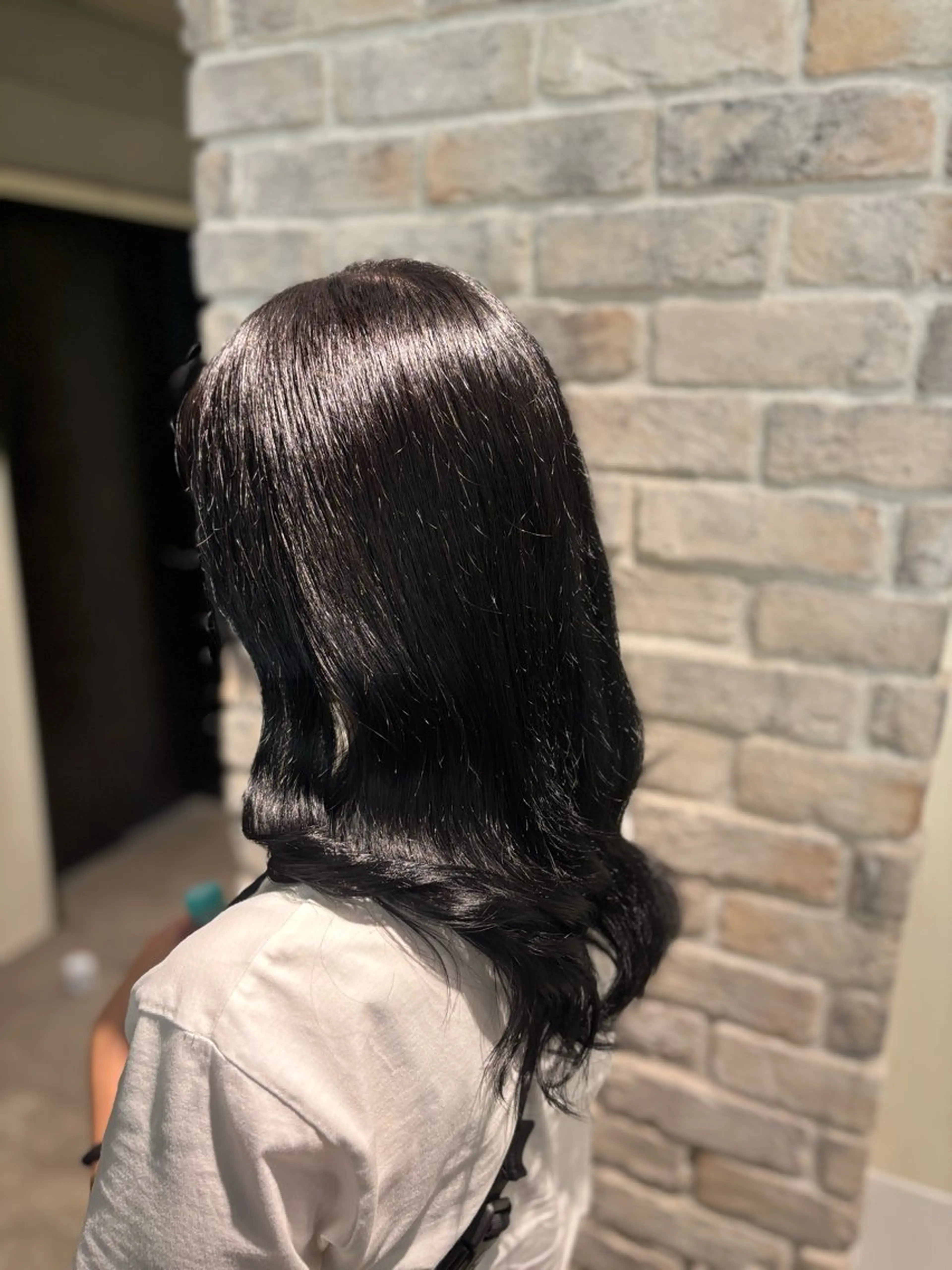 セミロング カラー ブリーチ ヘアカラー 川野 秀真のヘアスタイル