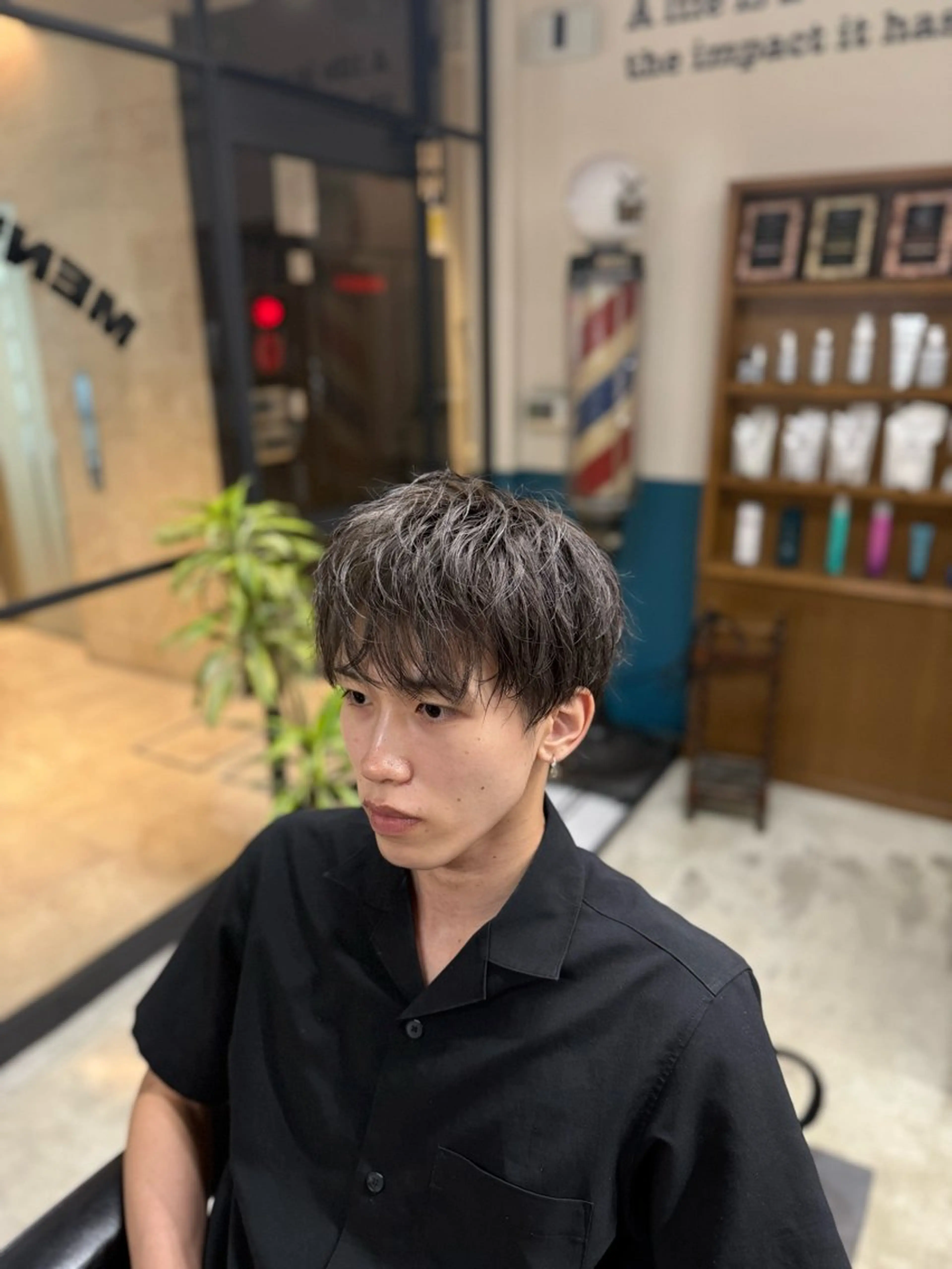 ミディアム メンズ マッシュ 似合わせカット 小顔カット シフト今泉所属・ヨネダ コウヘイのヘアスタイル