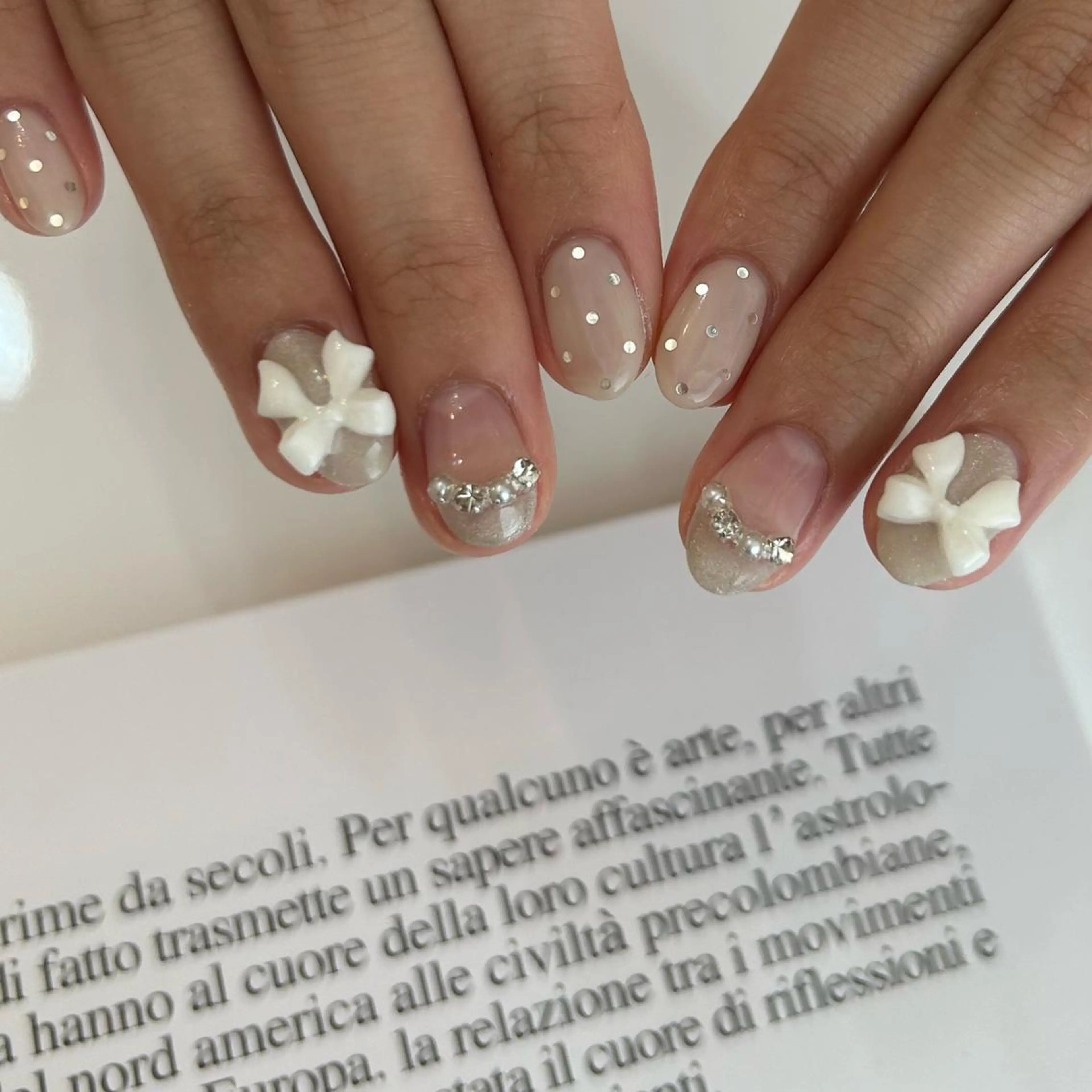 ネイル ハンドネイル ViViA momokaのネイルデザイン