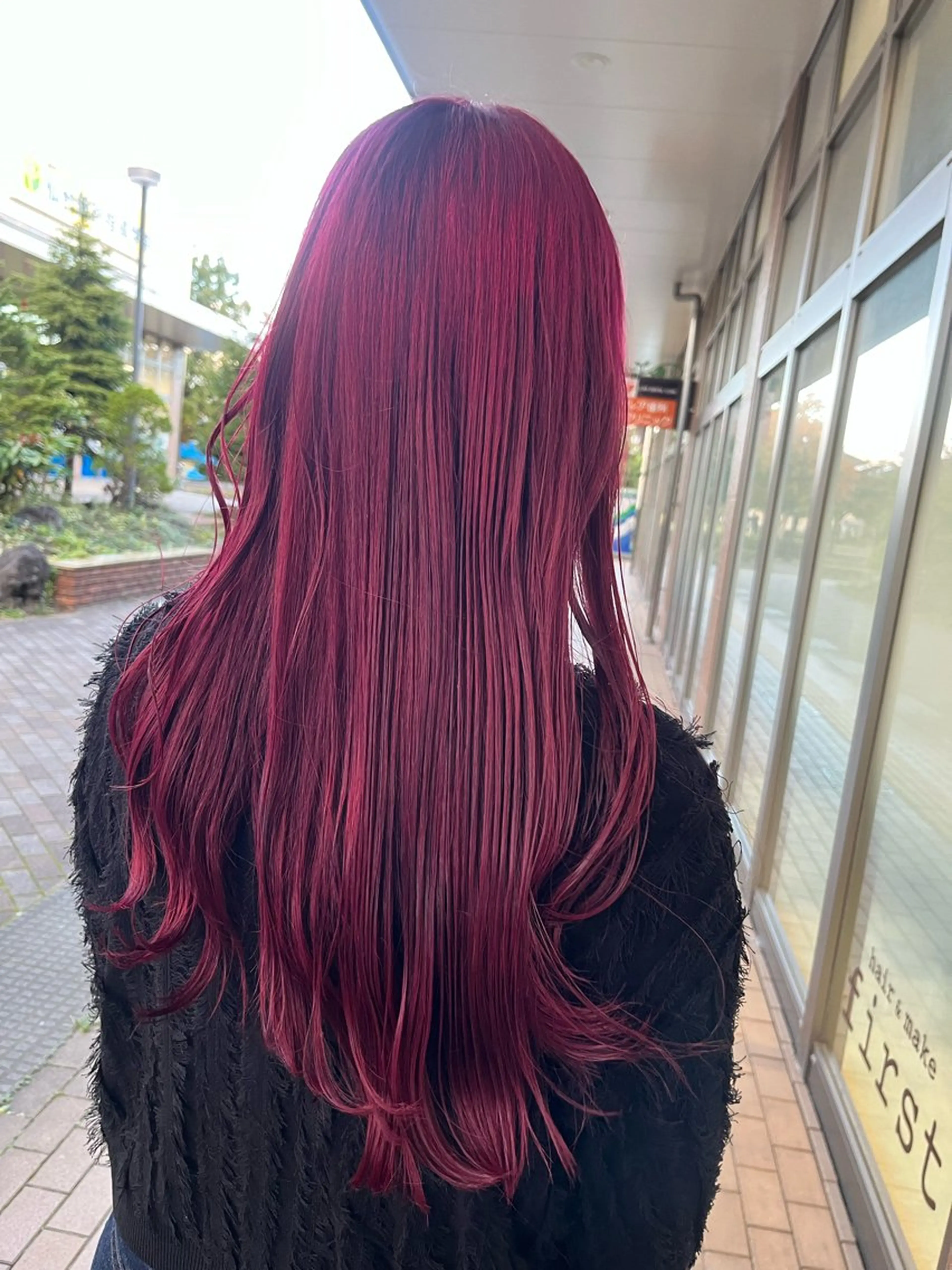 ロング カラー ブリーチ ケアブリーチ レッドカラー 加藤 奈菜のヘアスタイル