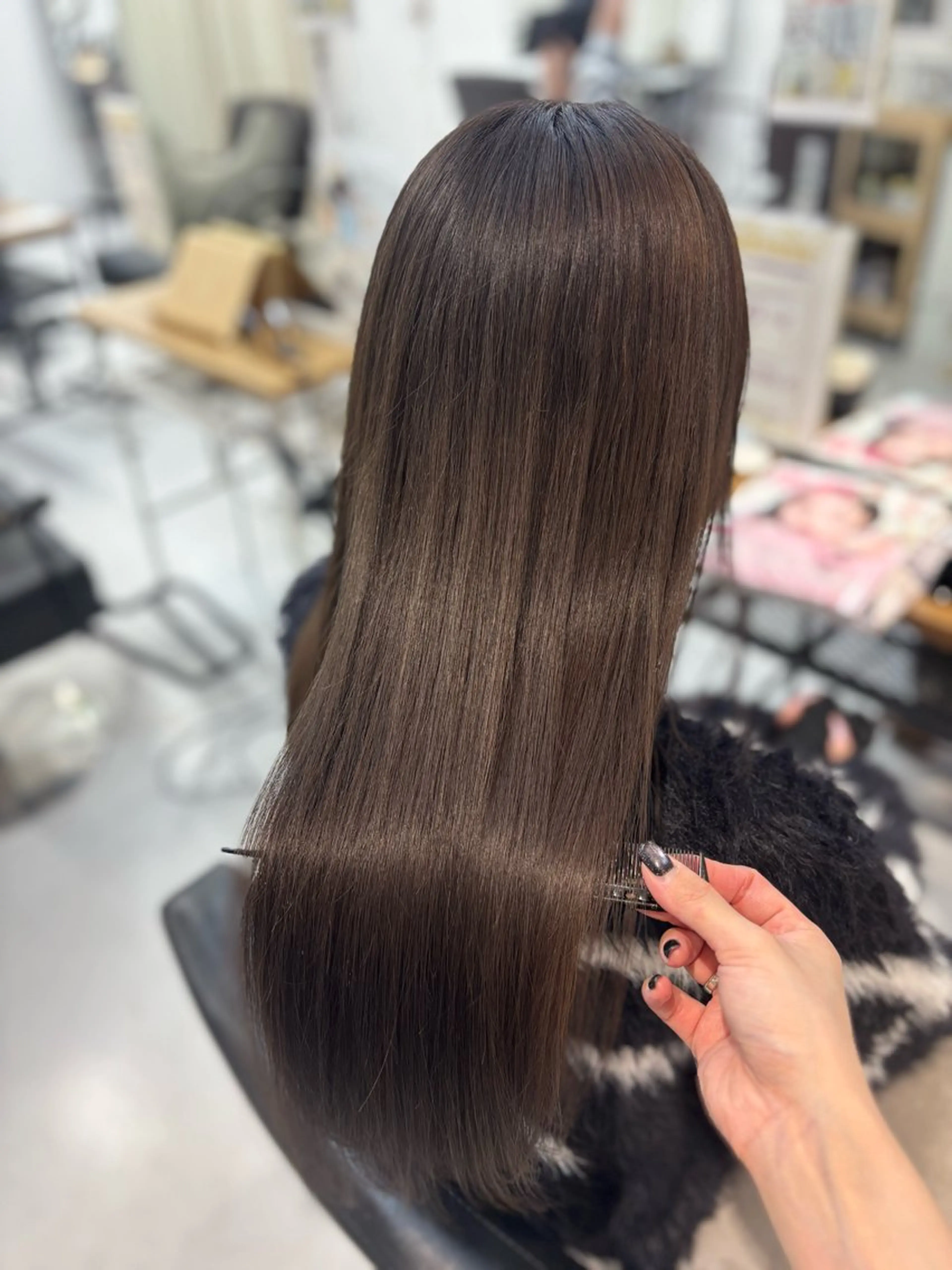 ロング カット ヘアカラー MANA艶髪 暖色カラー/髪質改善のヘアスタイル