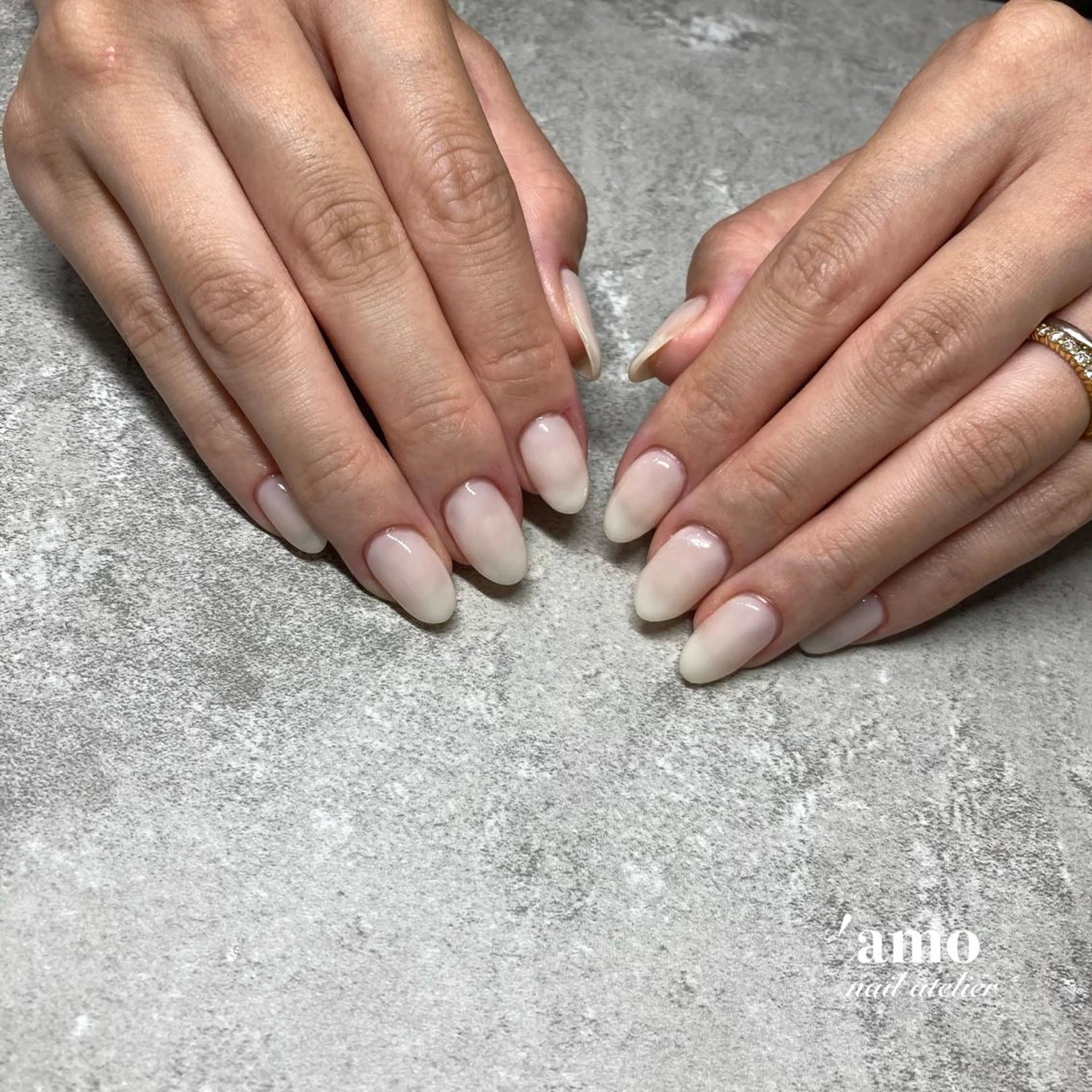 ネイル クリアネイル ホワイト 'amo nail atelierのエステ・リラクイメージ