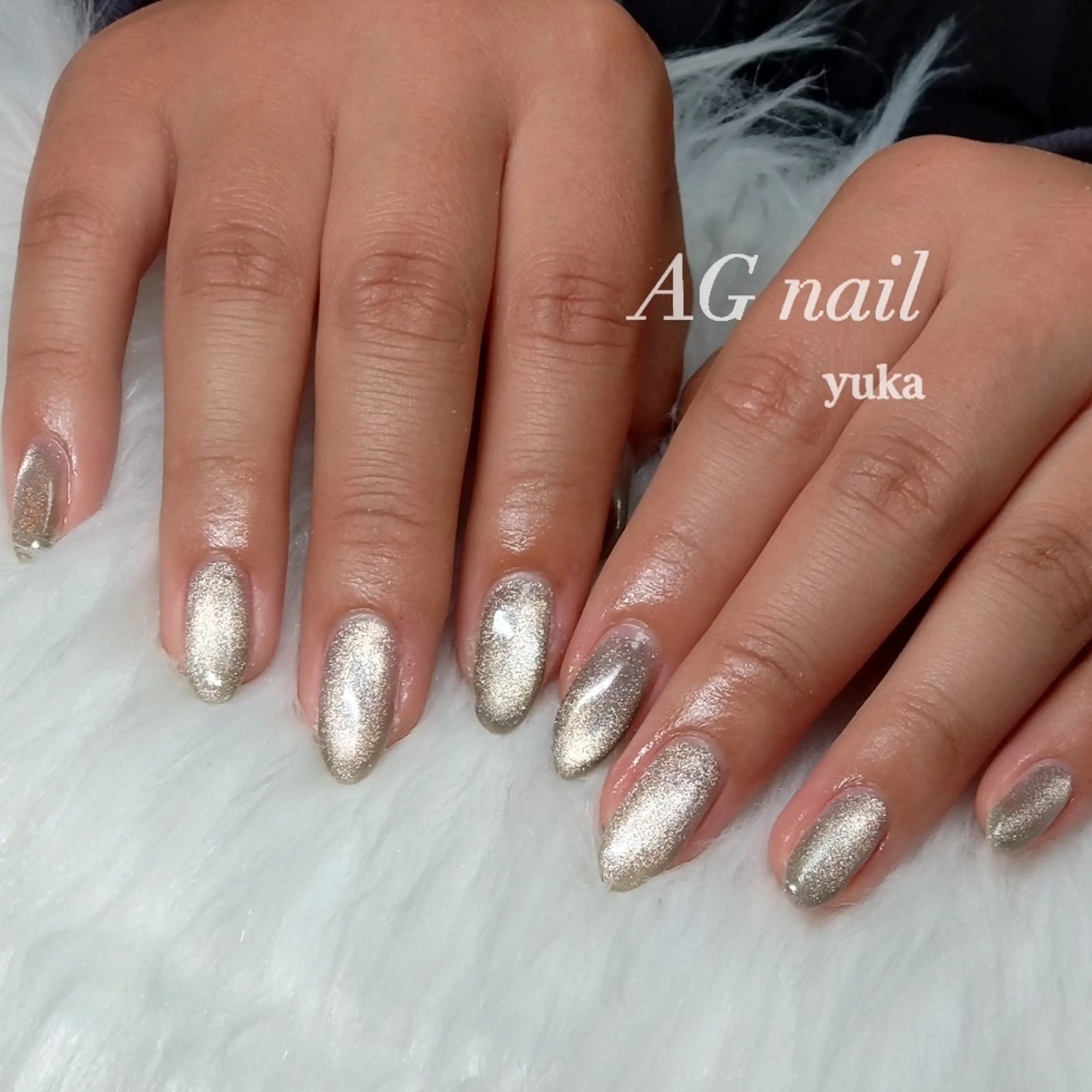 ネイル マグネットネイル マグネットワンカラー ミディアムネイル ワンカラーネイル ハンドネイル AG nail 〚　yuka　〛のネイルデザイン