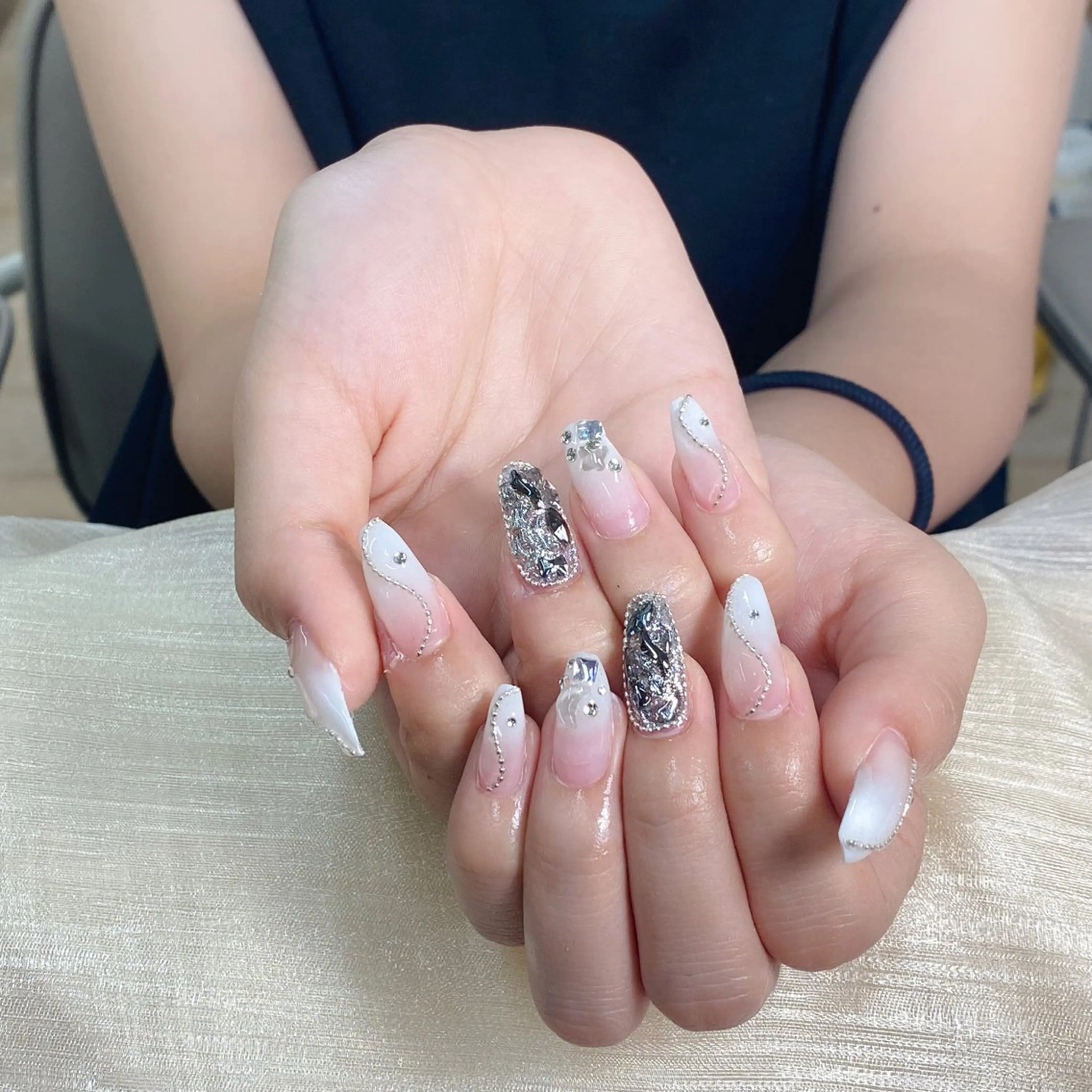 ネイル ハンドネイル ToliyDeliy Keilyのネイルデザイン